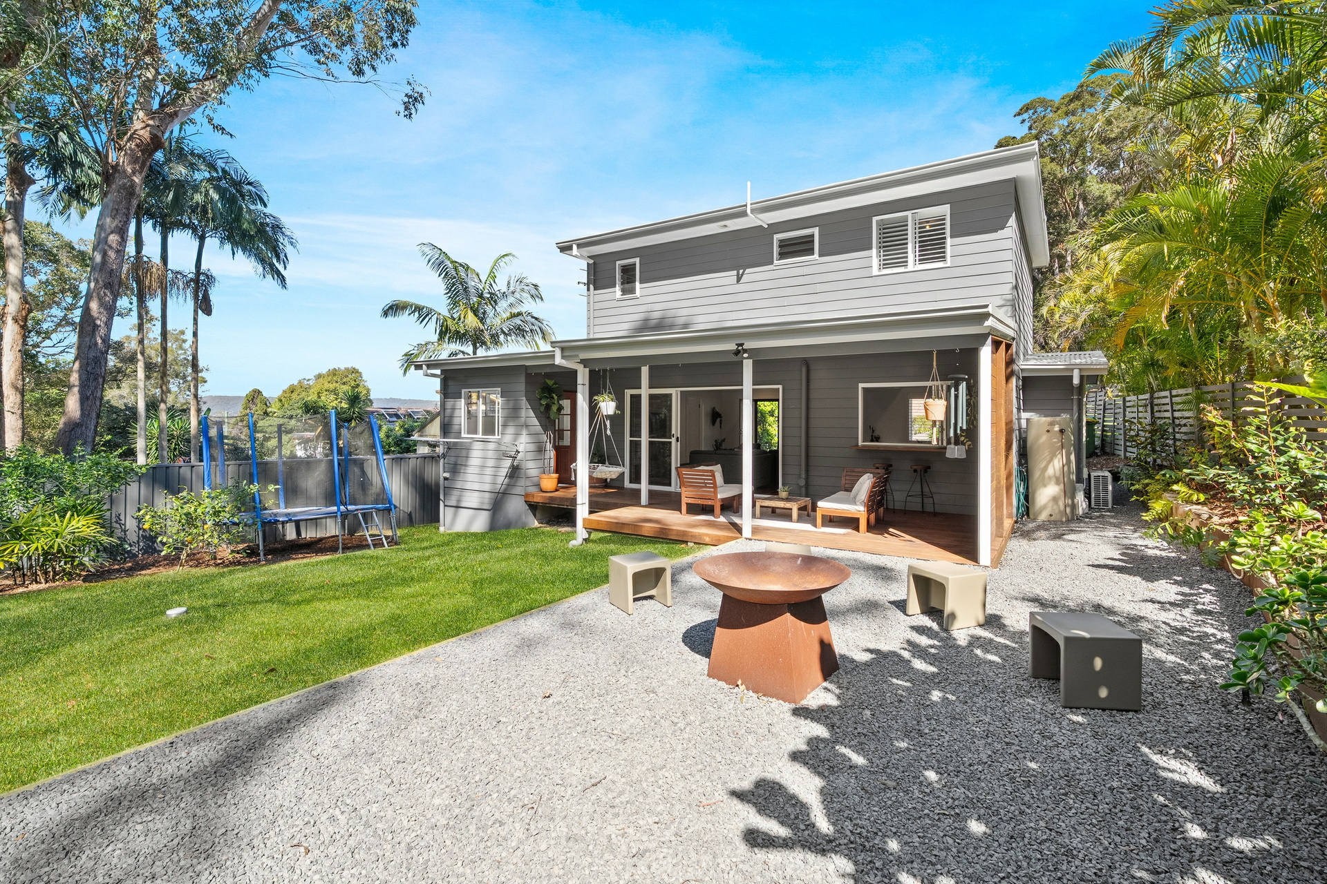 9 Kenneth Avenue — photo 7 of 13