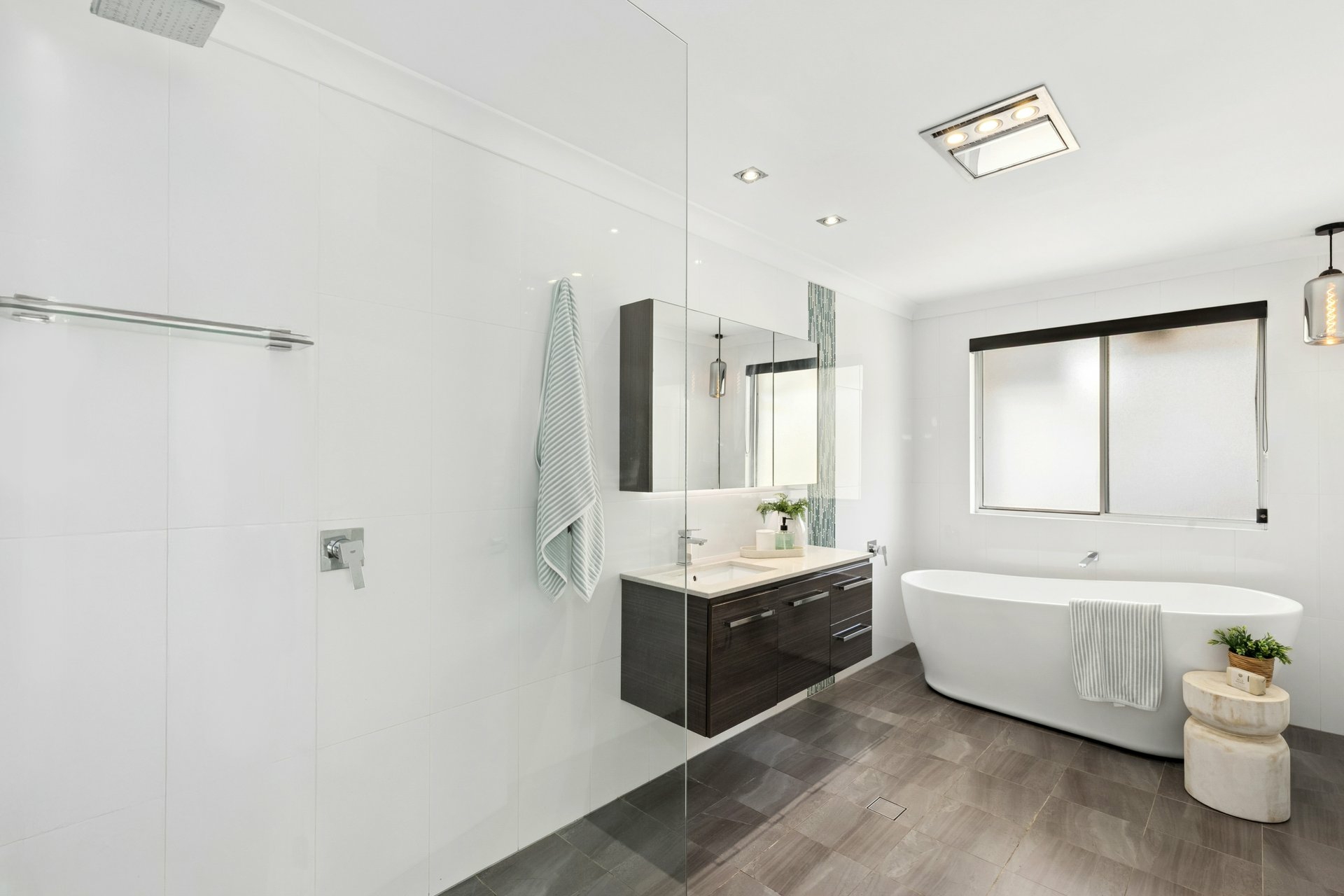 10 Marlborough Close — photo 8 of 11