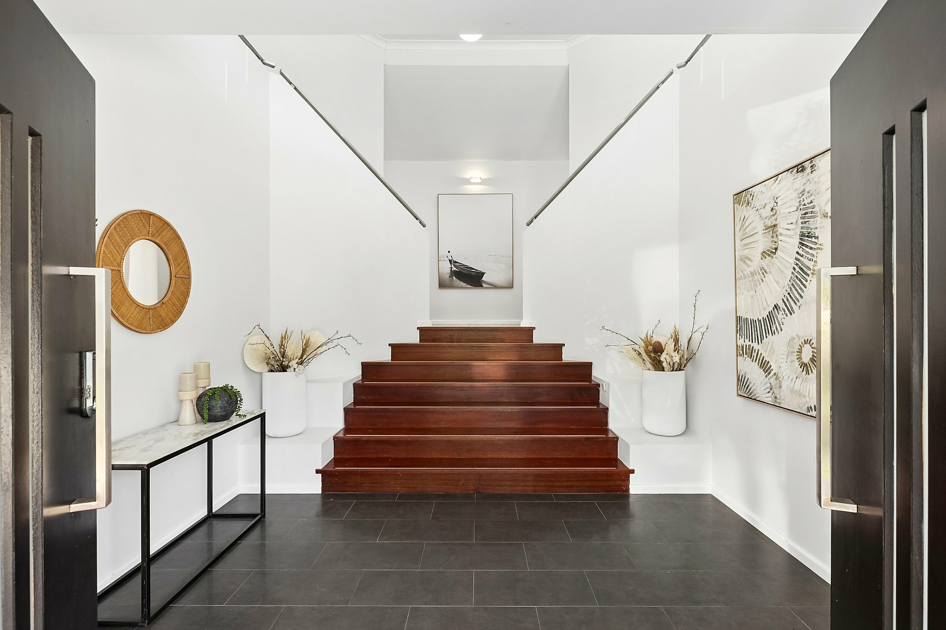 10 Marlborough Close — photo 9 of 11