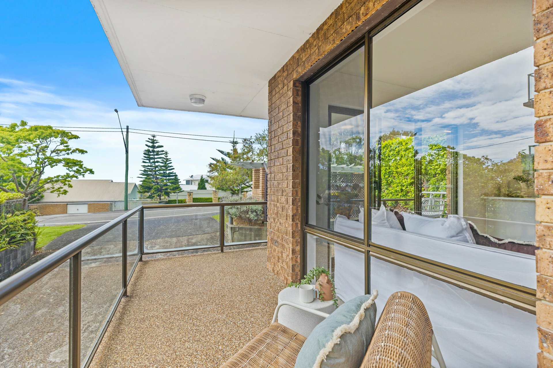 1/19 Barnhill Road — photo 11 of 14
