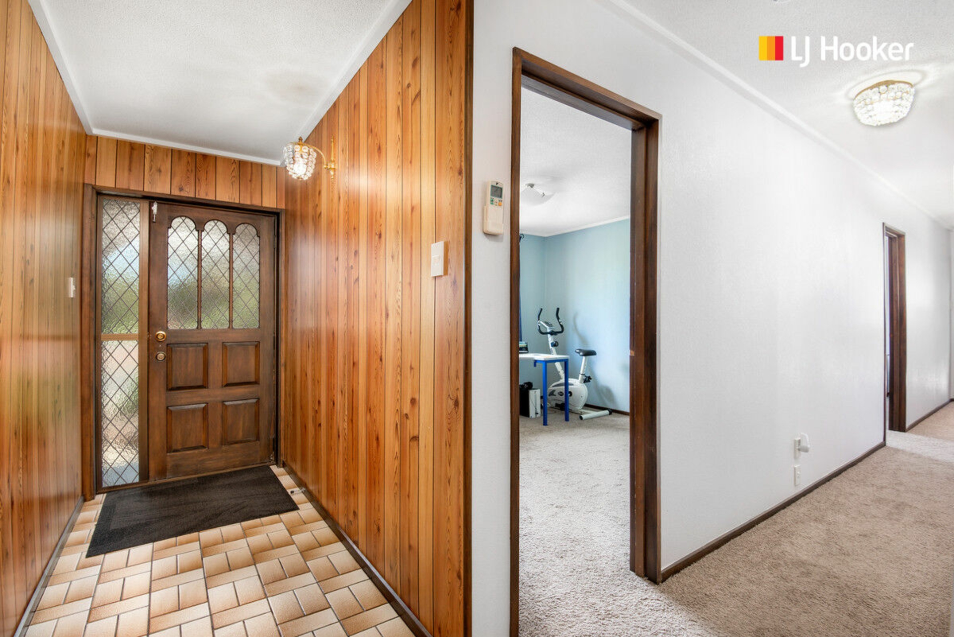 9 Cedar Crescent, MOSGIEL