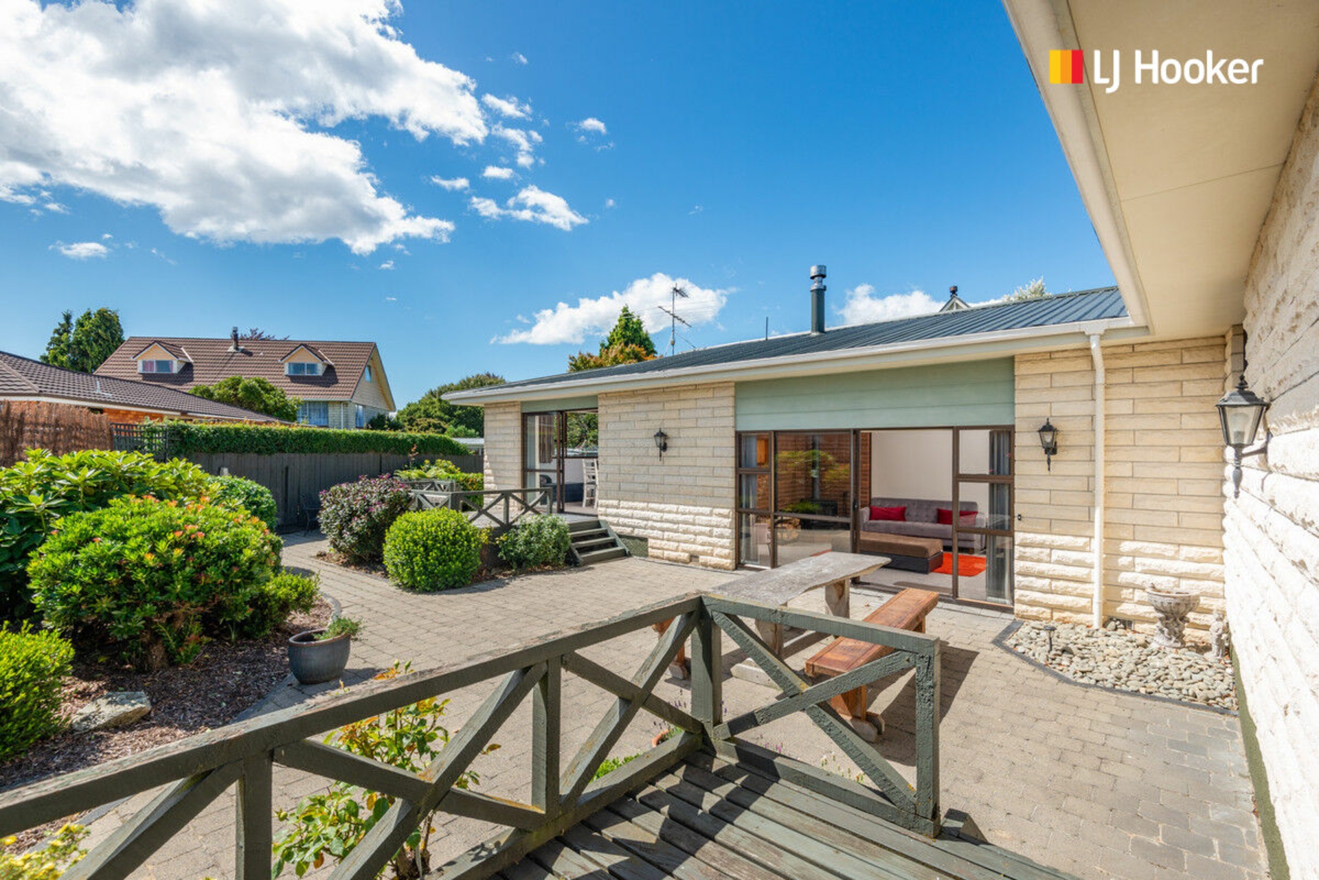 9 Cedar Crescent, MOSGIEL