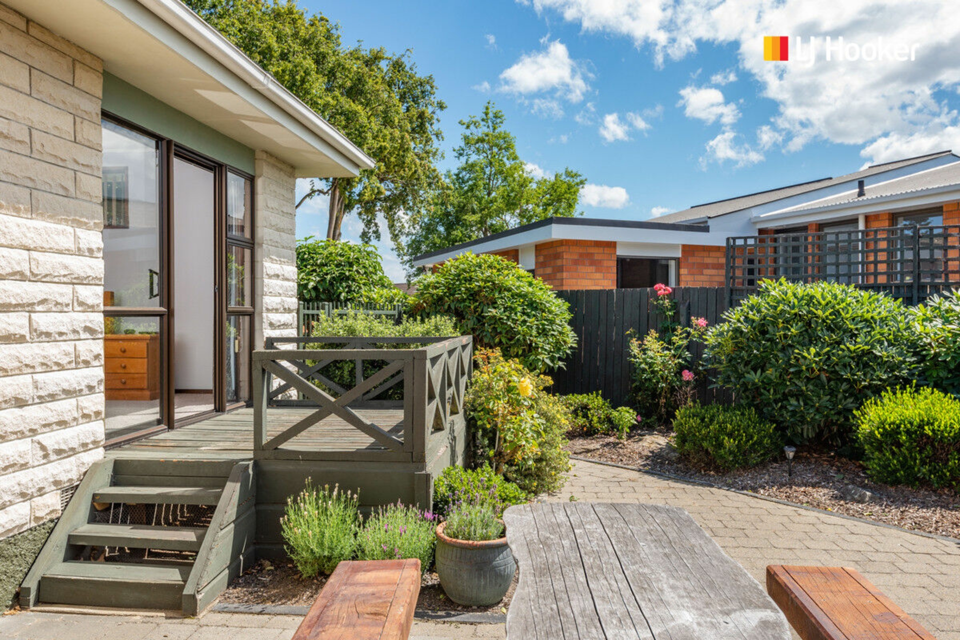 9 Cedar Crescent, MOSGIEL