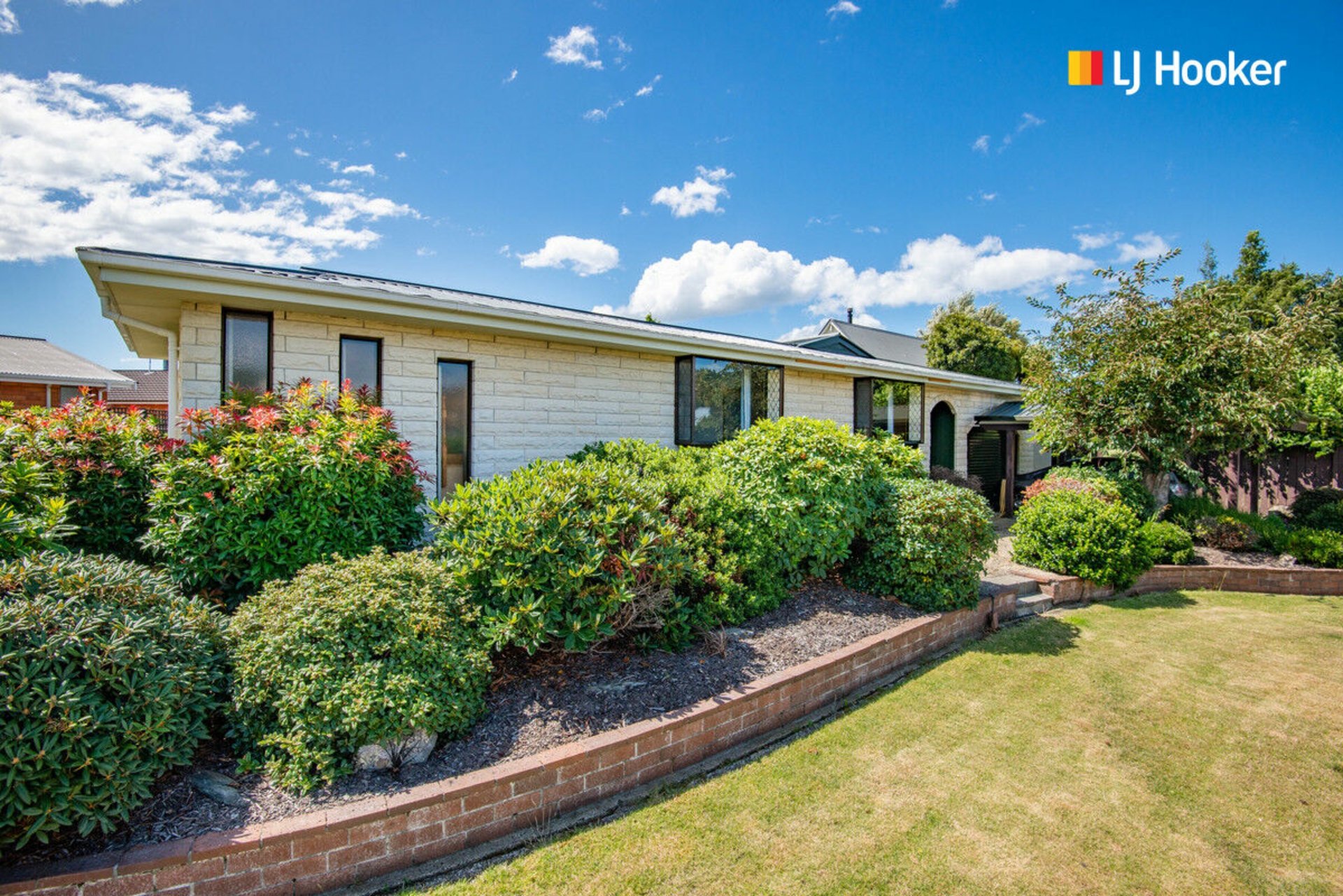 9 Cedar Crescent, MOSGIEL