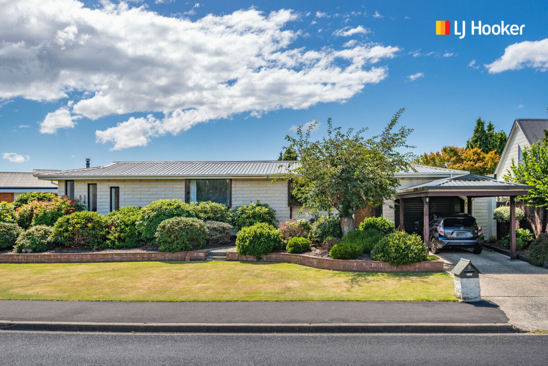 9 Cedar Crescent, MOSGIEL