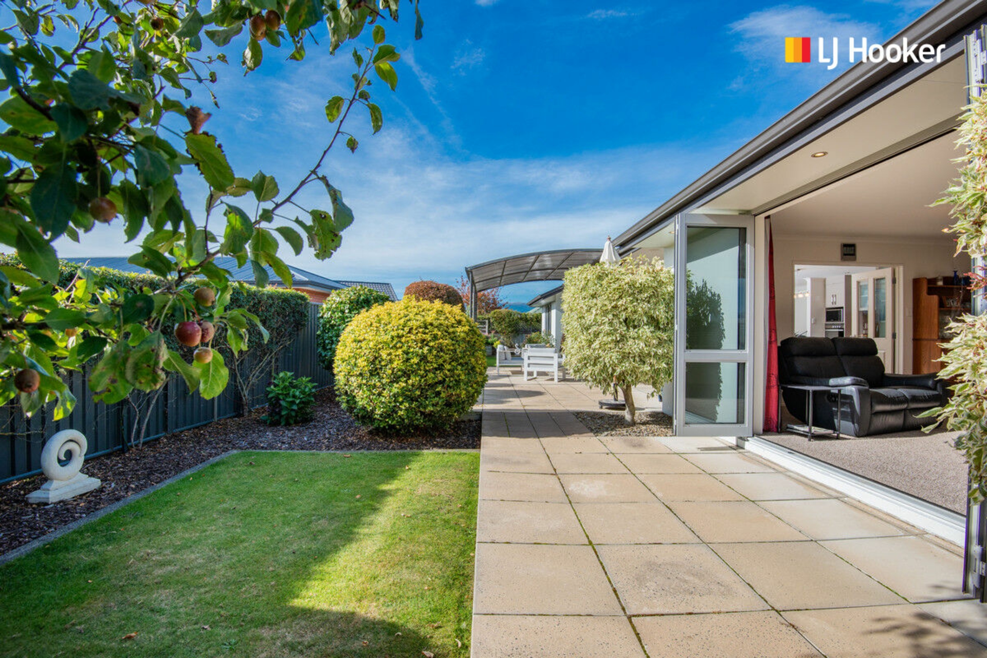 24 William James Close, MOSGIEL