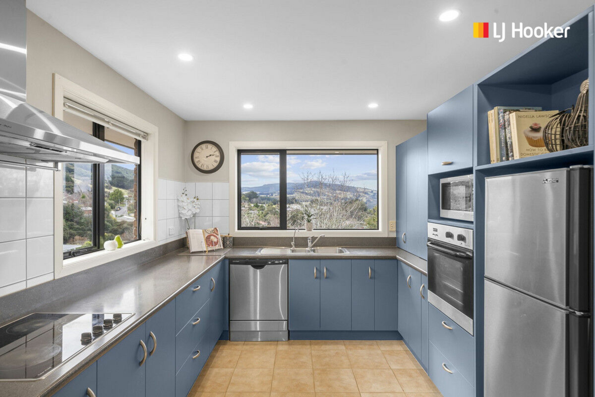 99 Wakari Road, HELENSBURGH