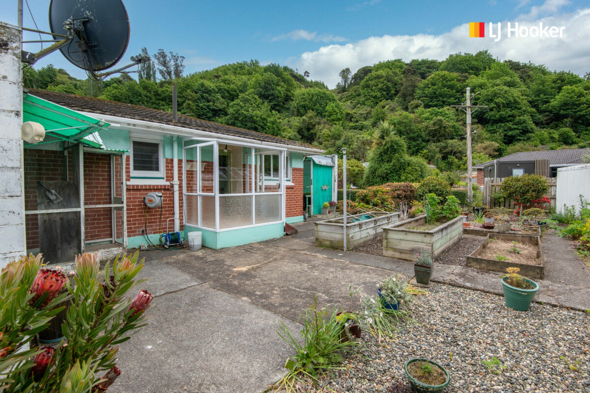 14 Mcglashan Street, GLENLEITH