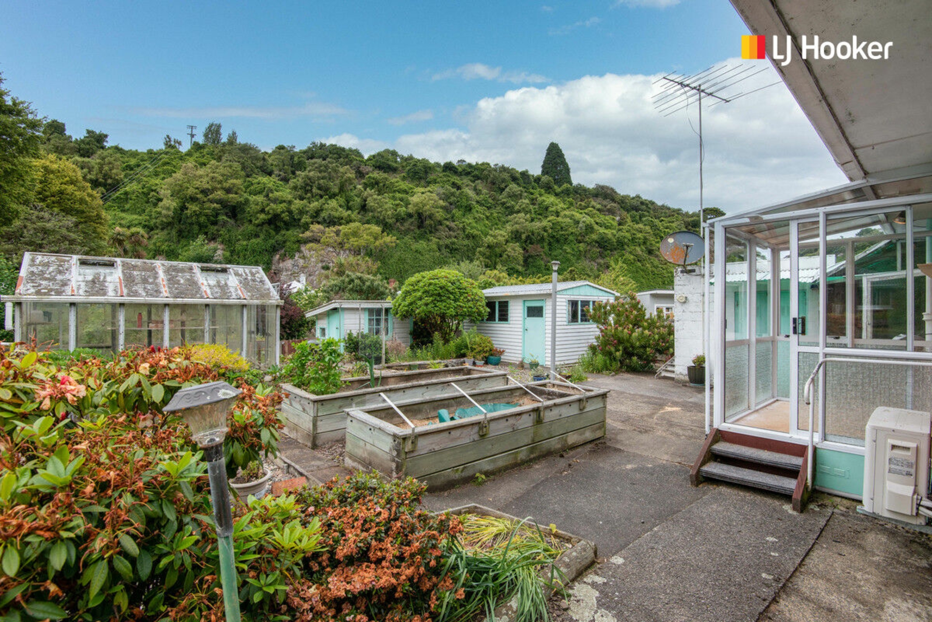 14 Mcglashan Street, GLENLEITH