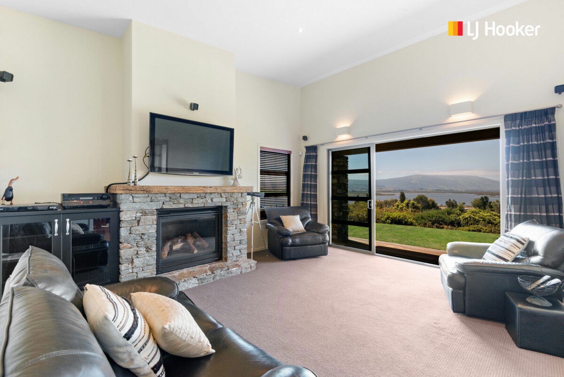 A/21 Castle Street, WAIHOLA