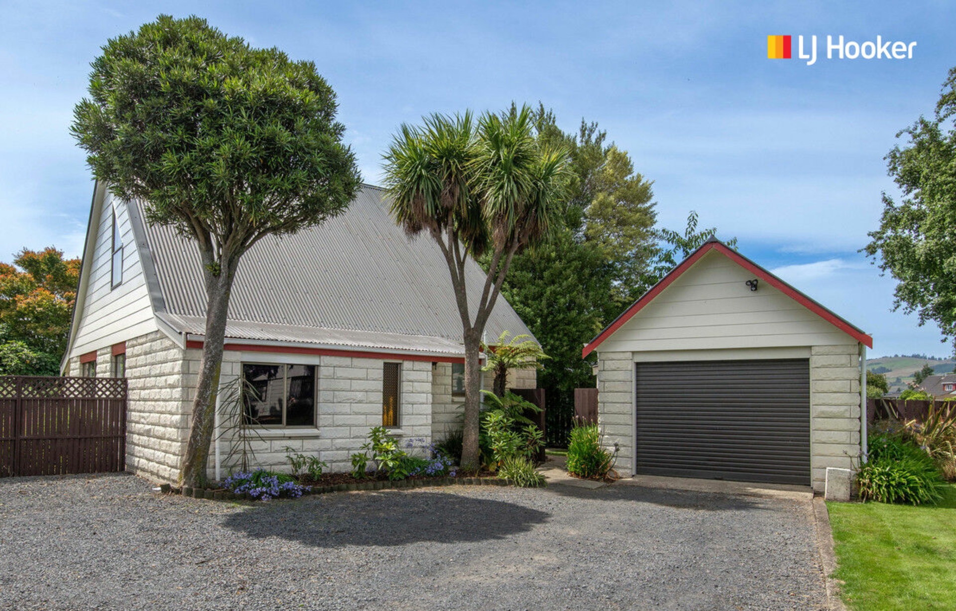 11 Cedar Crescent, MOSGIEL