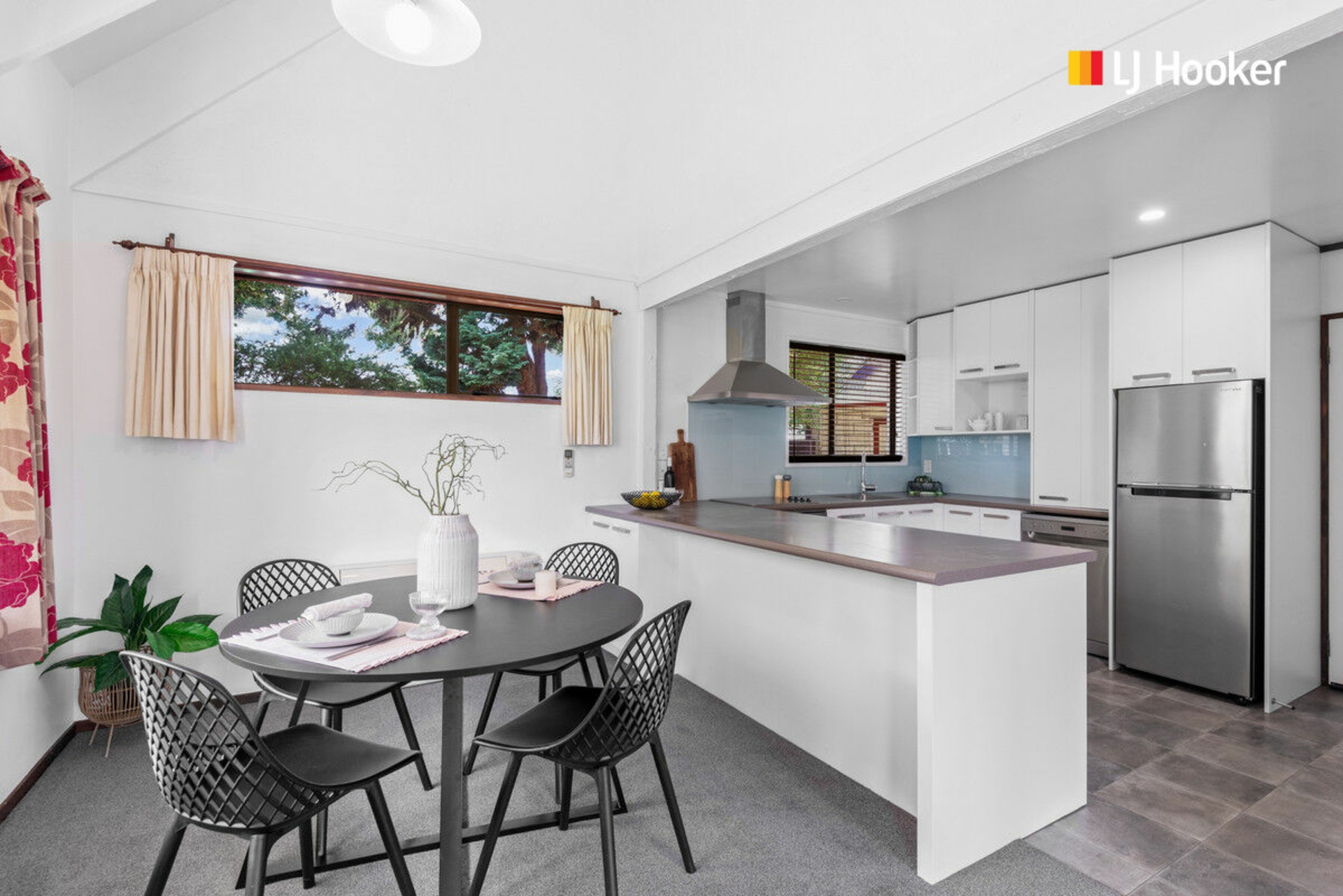11 Cedar Crescent, MOSGIEL