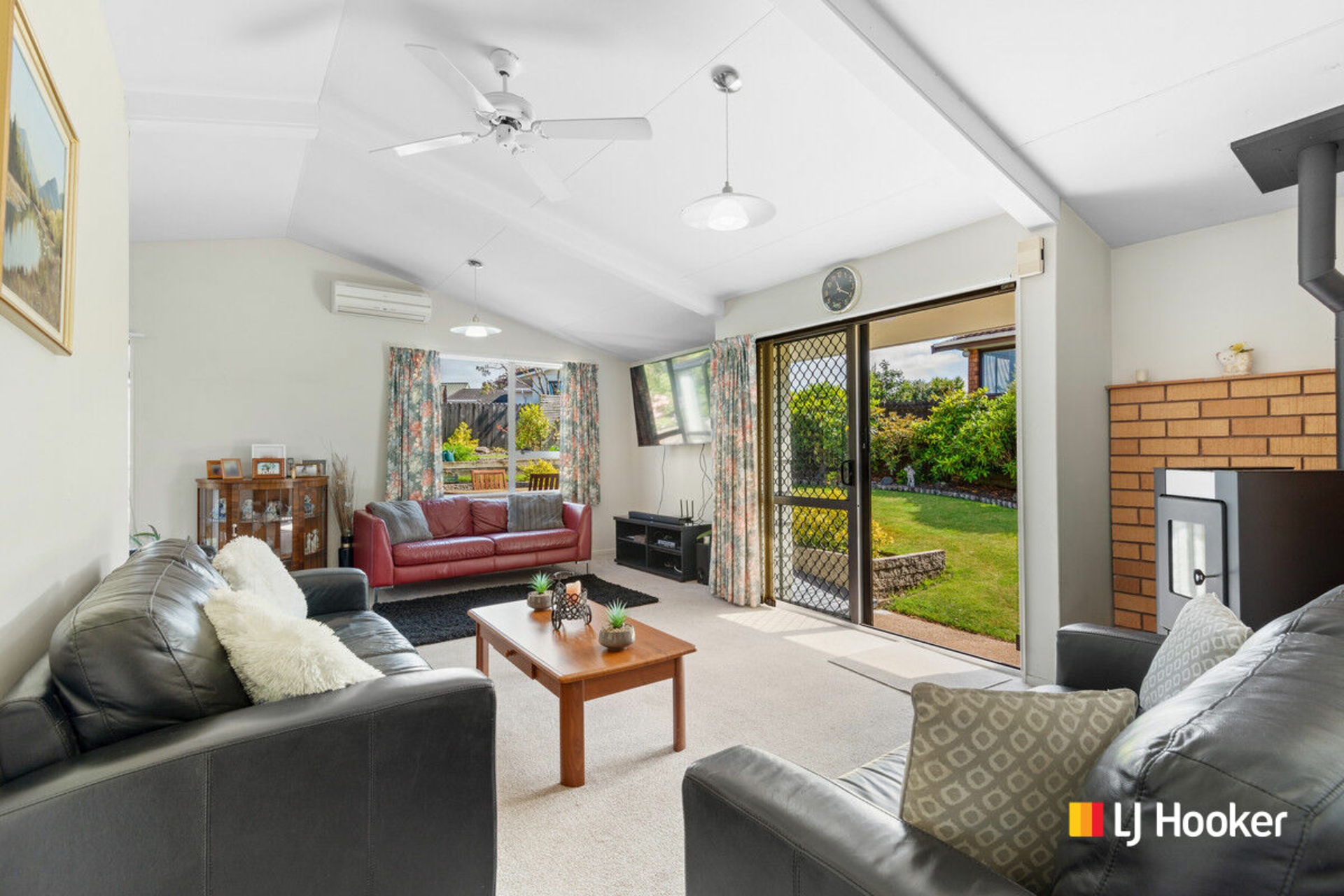 29 Estuary Crescent, FAIRFIELD