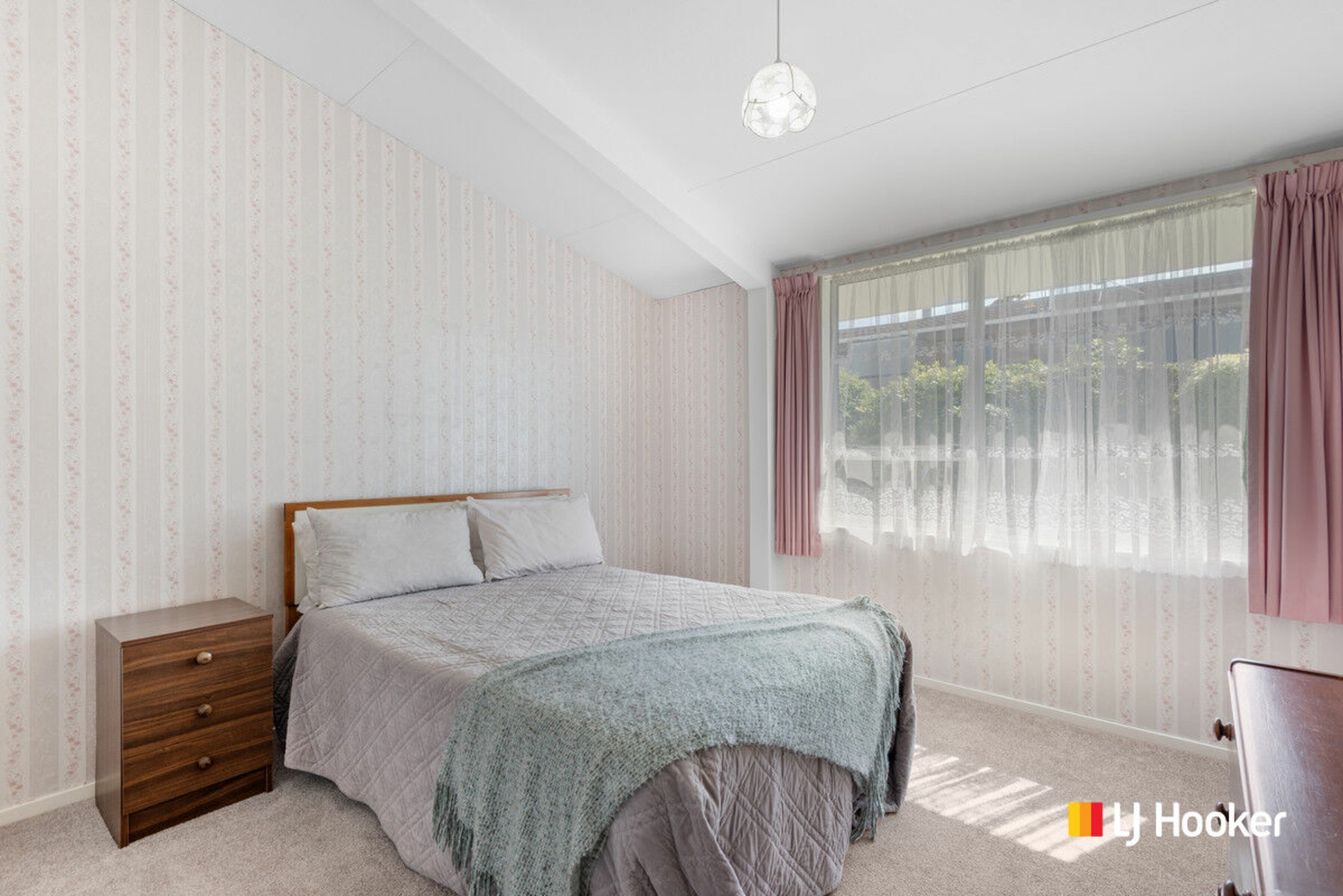 29 Estuary Crescent, FAIRFIELD