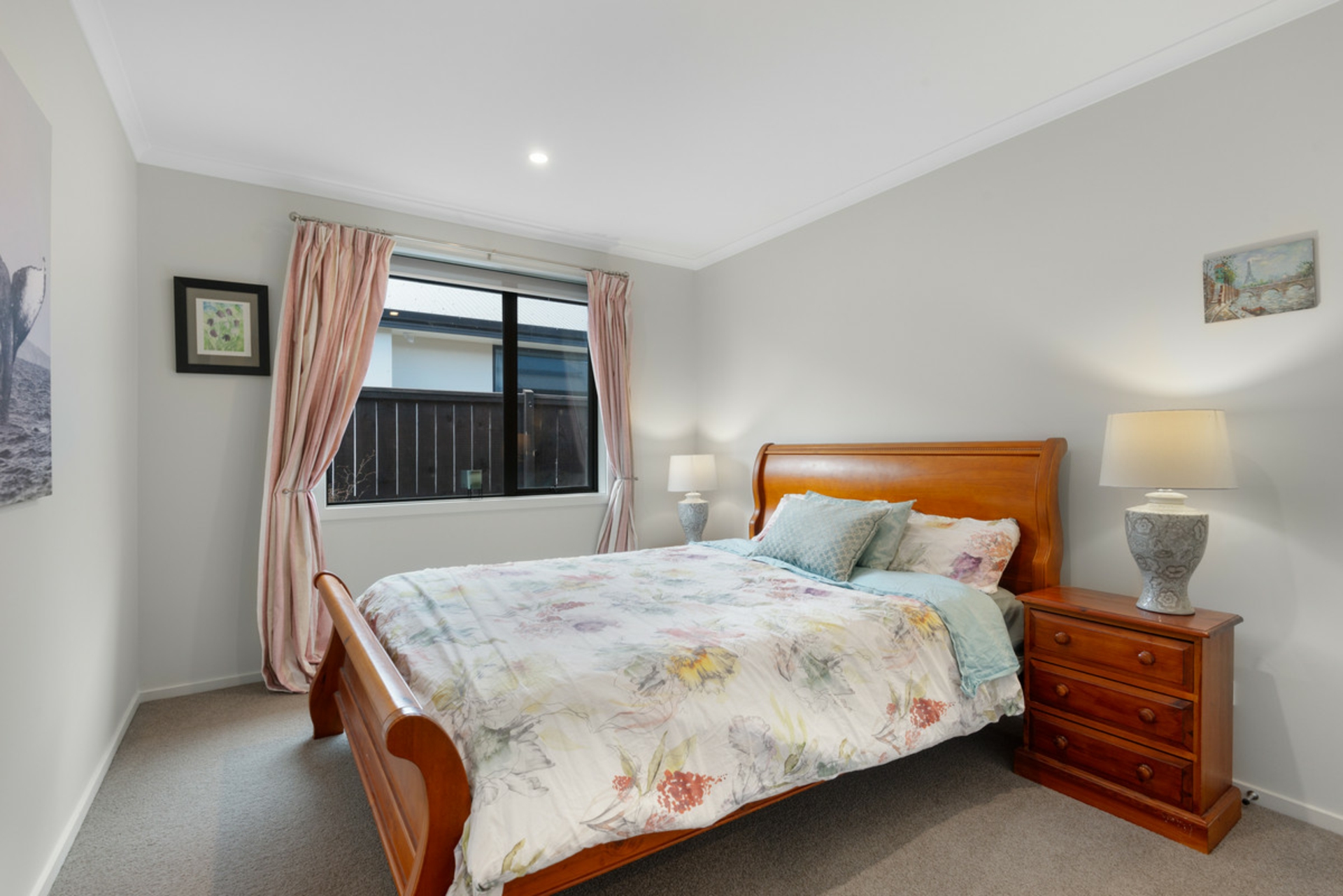1 Carrick Place, MOSGIEL