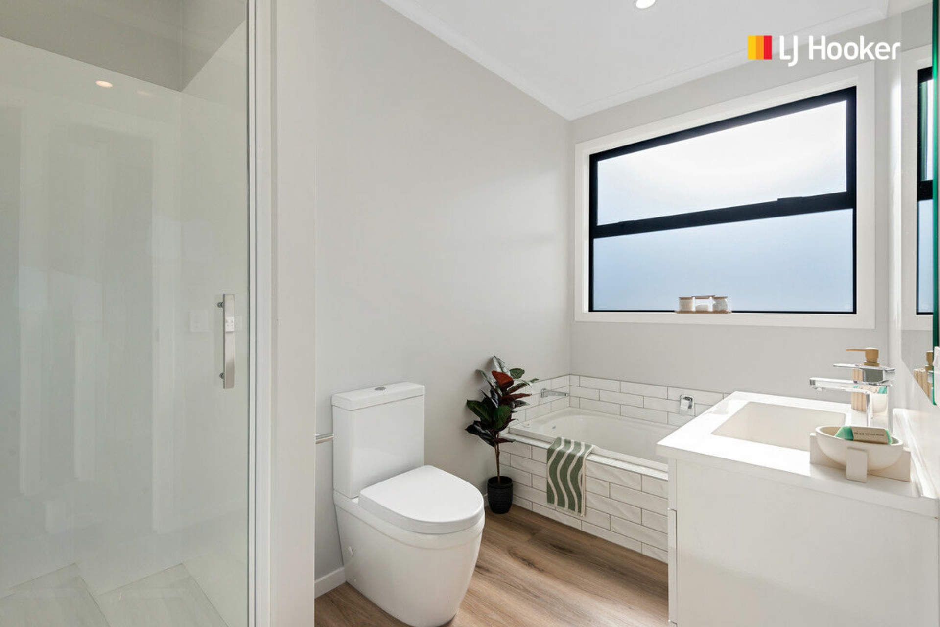 A/7 Athol Place, RAVENSBOURNE