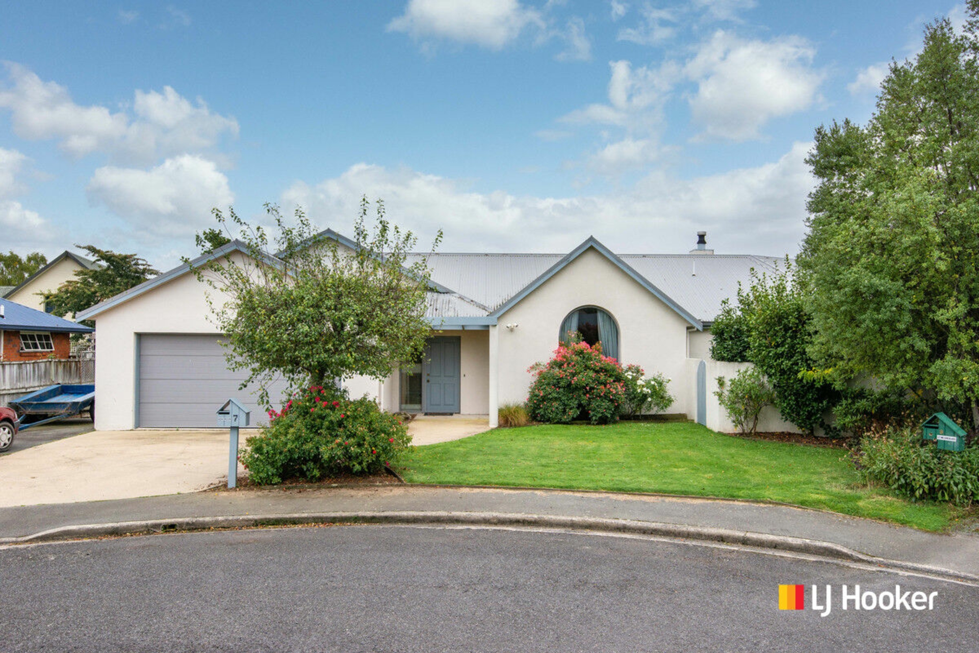 7 Glenleigh Place, MOSGIEL