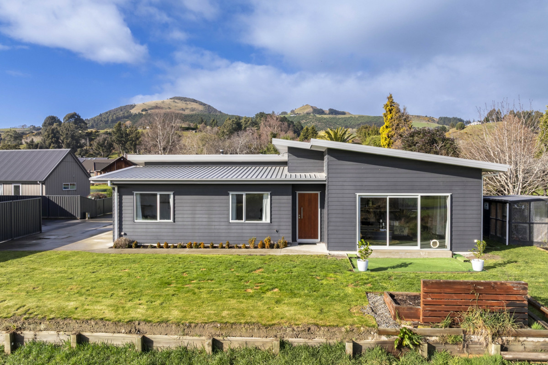 34 Elizabeth Avenue, EAST TAIERI