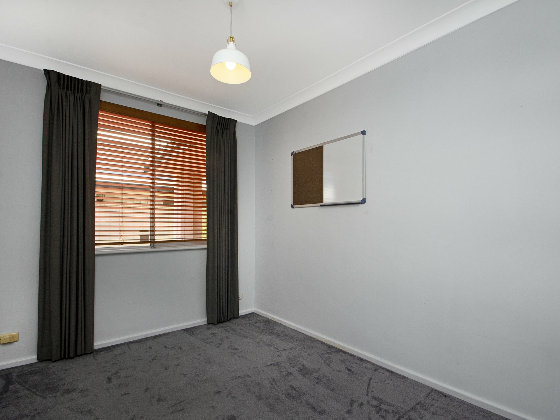 4 Hubert Street, GUILDFORD