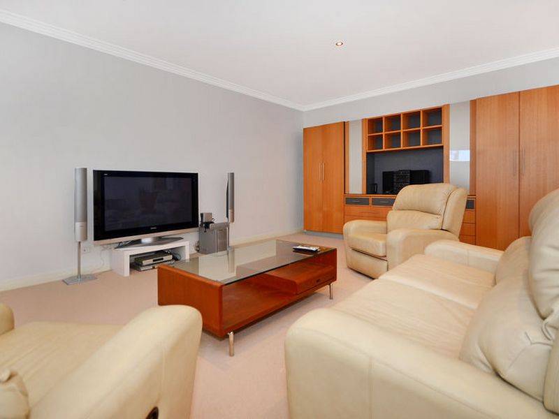 8 Washing Lane, PERTH