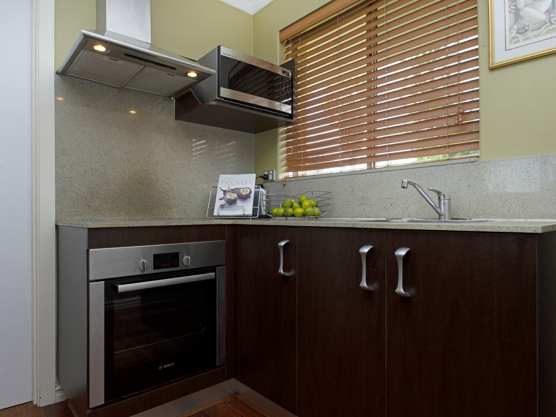 16/125 Hastings Street, SCARBOROUGH