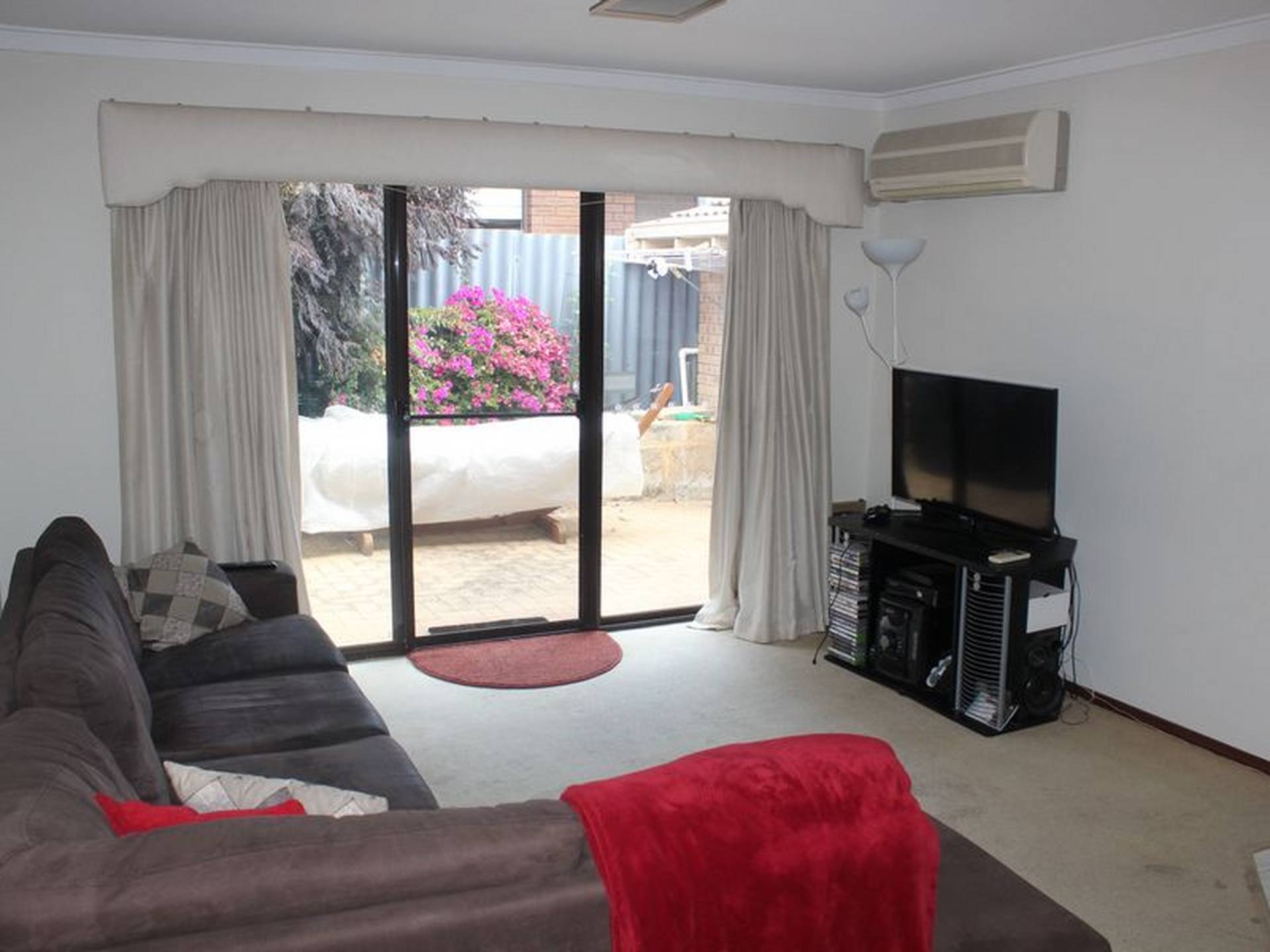 1/92 Deanmore Road, SCARBOROUGH