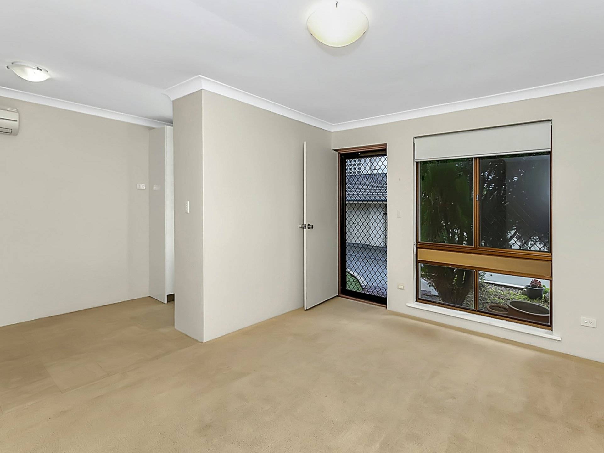 14/228 West Coast Highway, SCARBOROUGH
