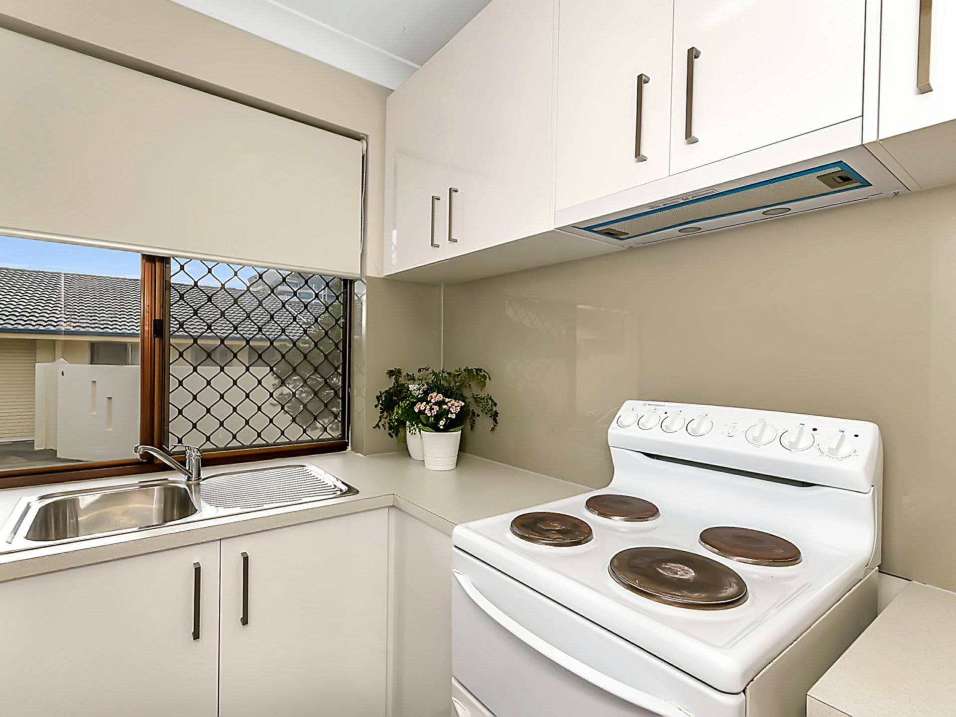 14/228 West Coast Highway, SCARBOROUGH