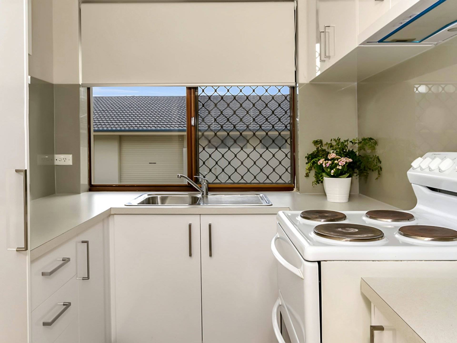 14/228 West Coast Highway, SCARBOROUGH