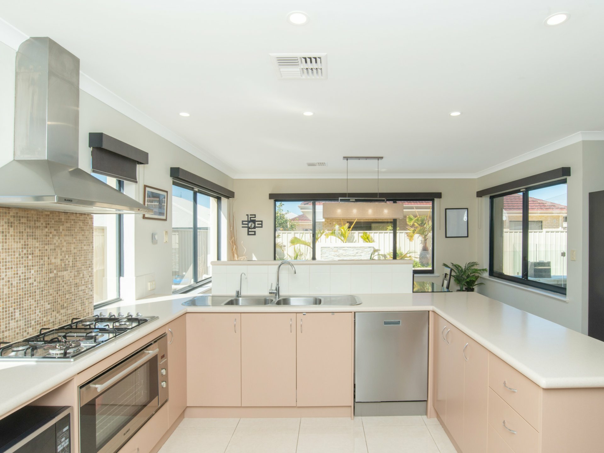 15 Skeit Road, DARCH