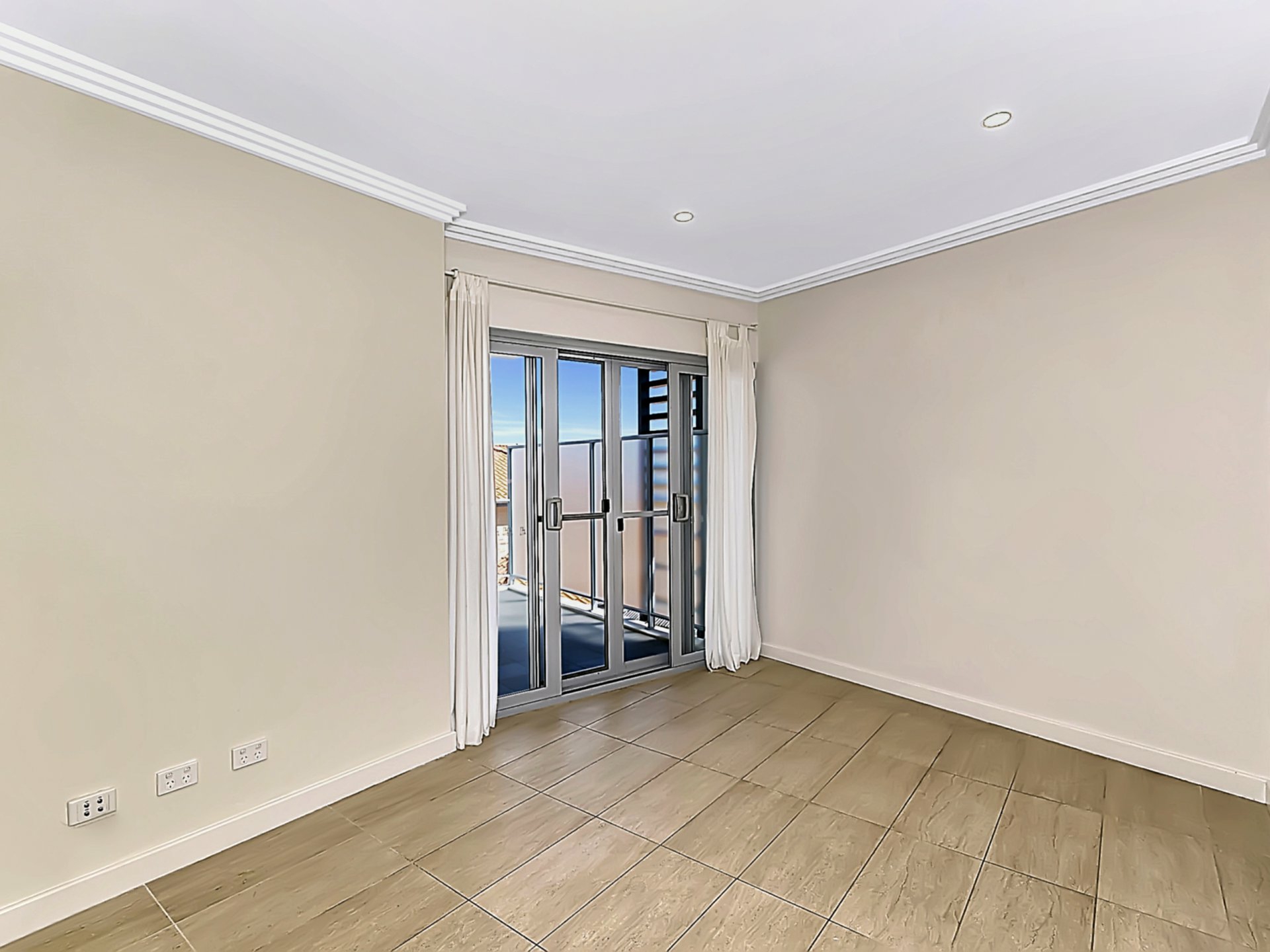 7/285 West Coast Highway, SCARBOROUGH
