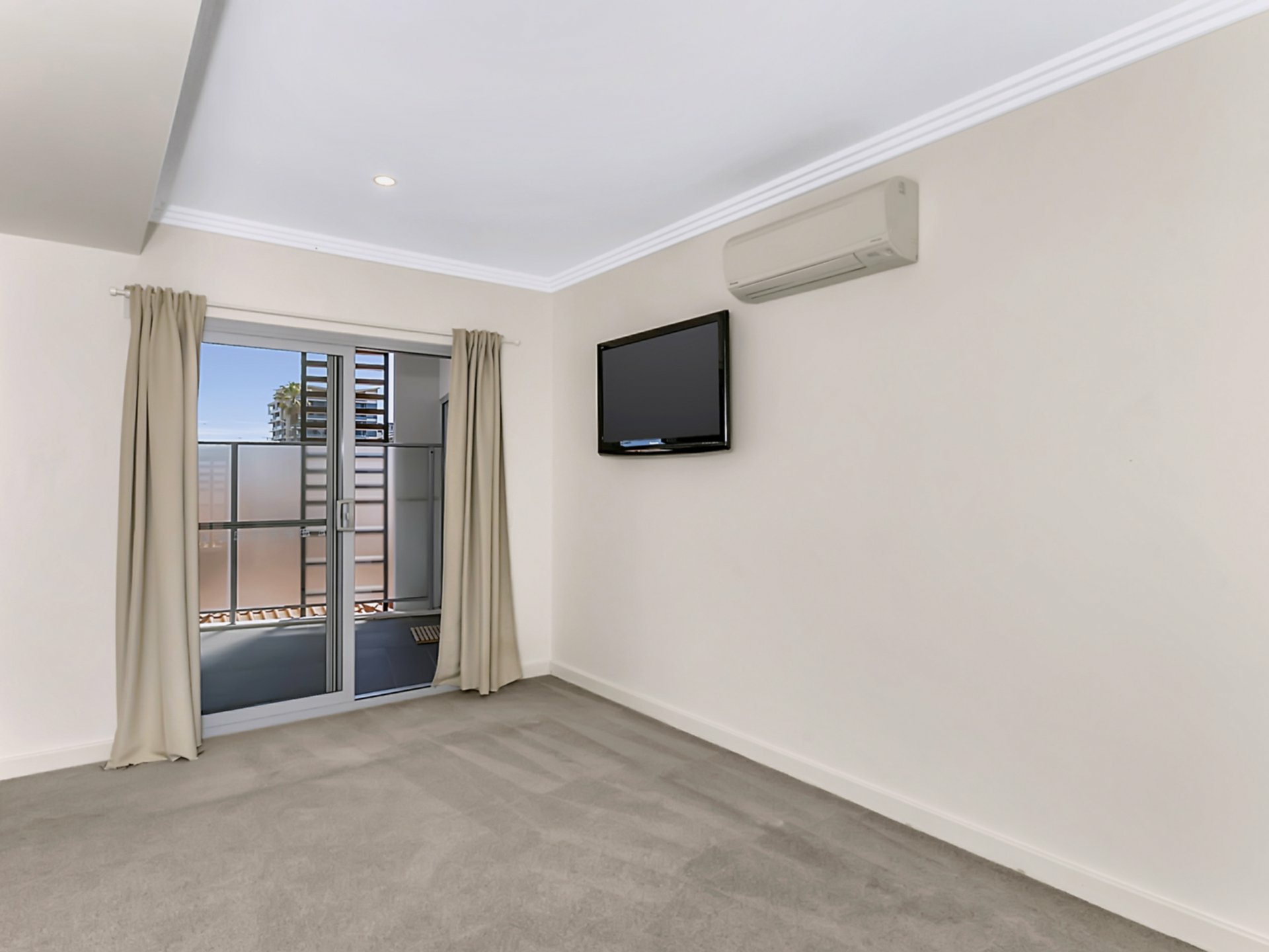 7/285 West Coast Highway, SCARBOROUGH