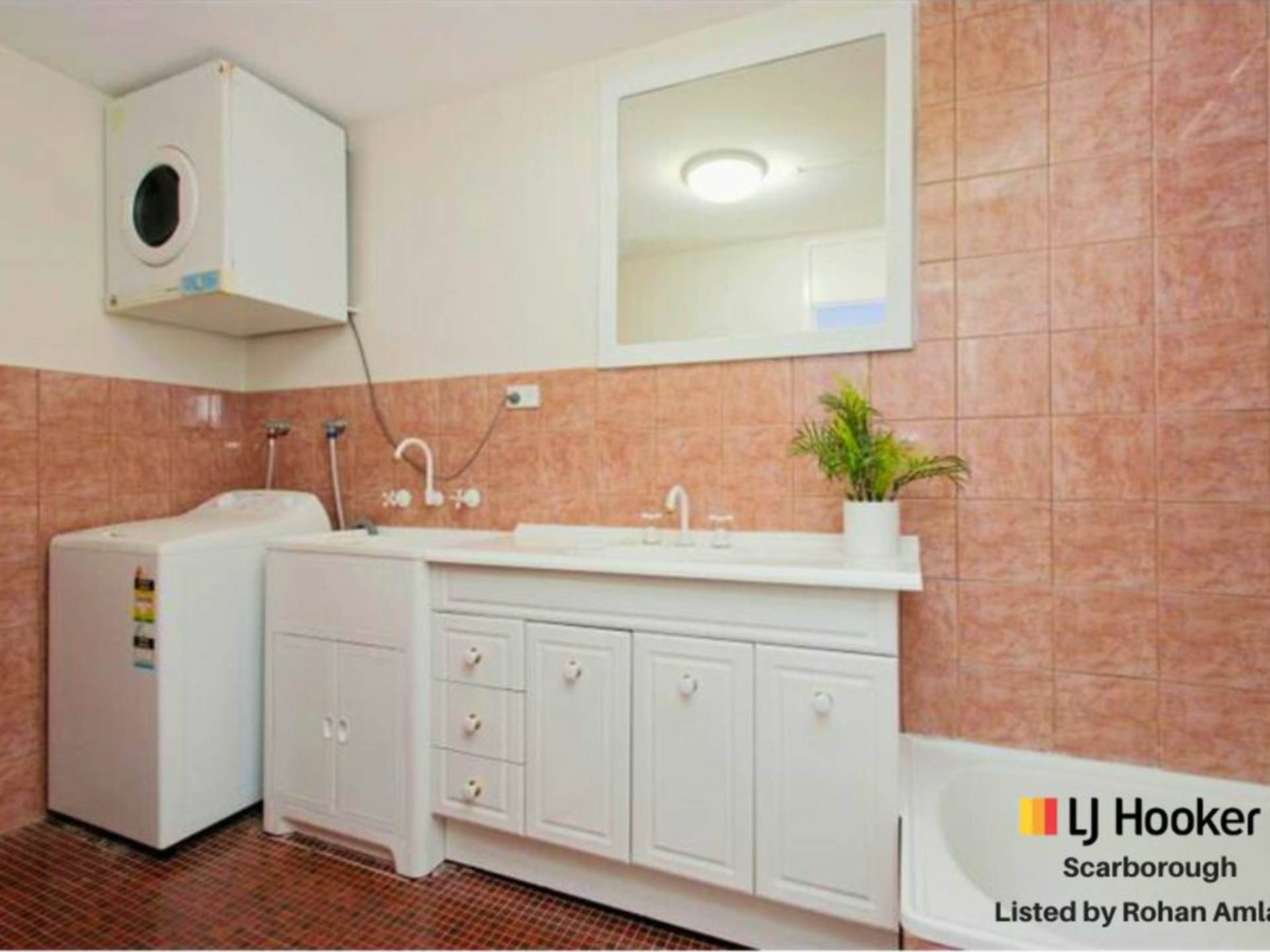 Apartment 51/16 Leeder Street, GLENDALOUGH