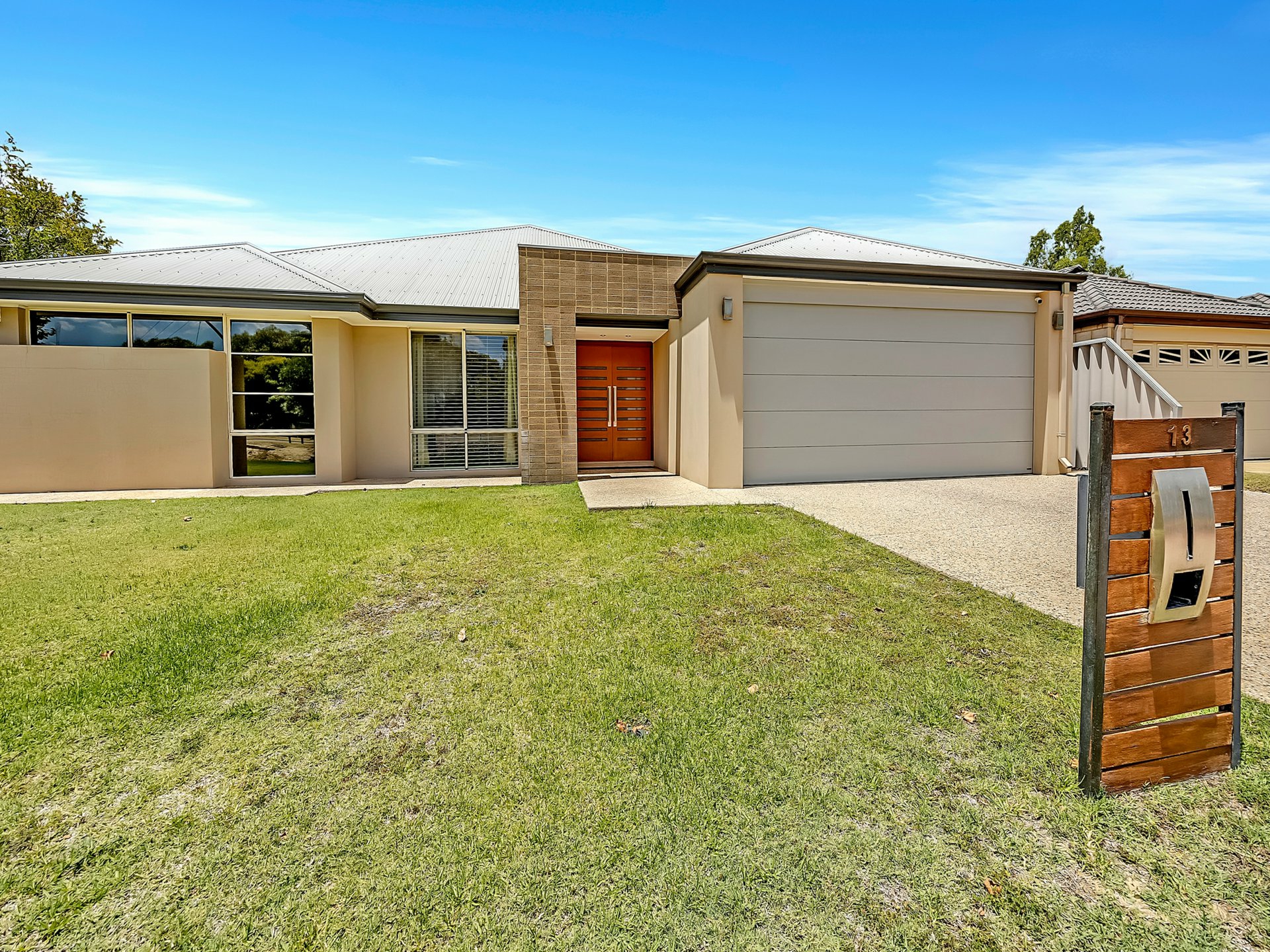 13 Zaragoza Drive, PORT KENNEDY