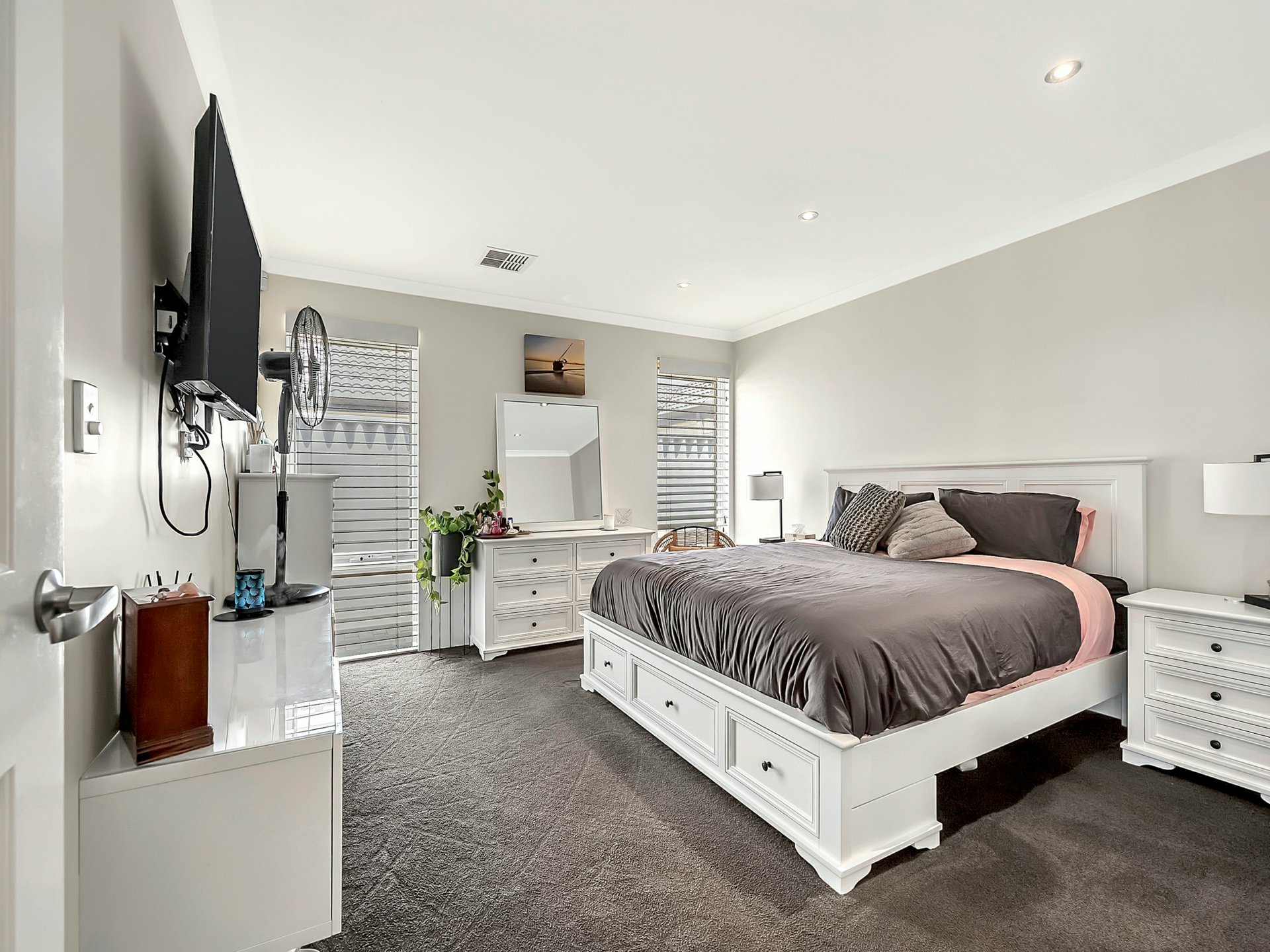 13 Zaragoza Drive, PORT KENNEDY