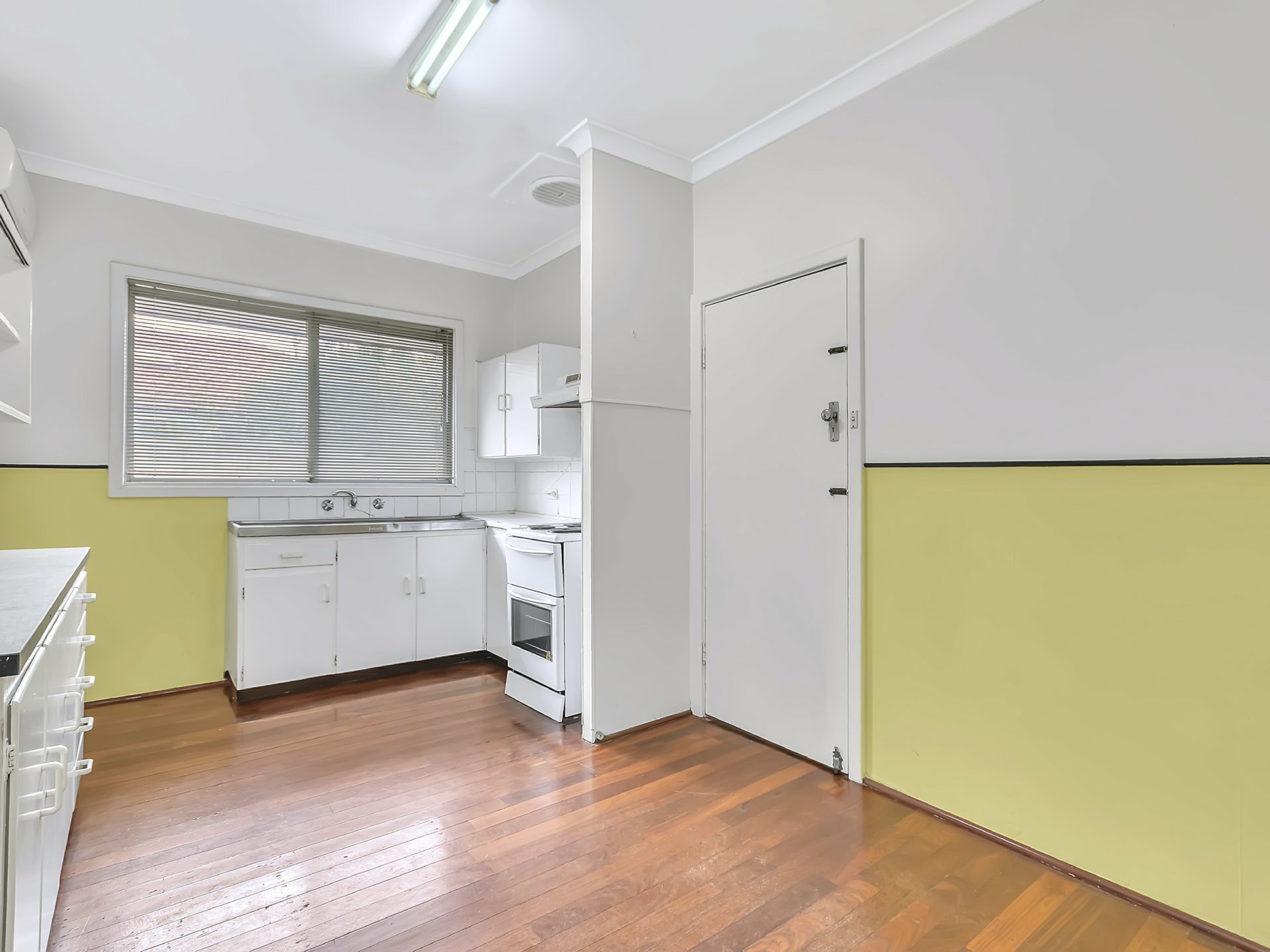 24 Burroughs Street, KARRINYUP