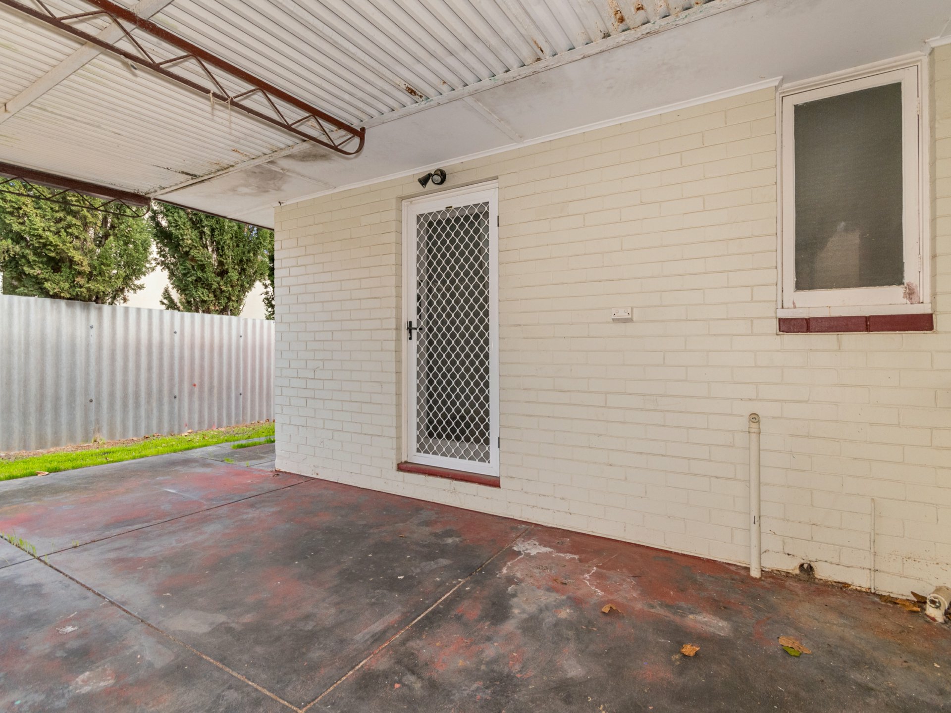 24 Burroughs Street, KARRINYUP