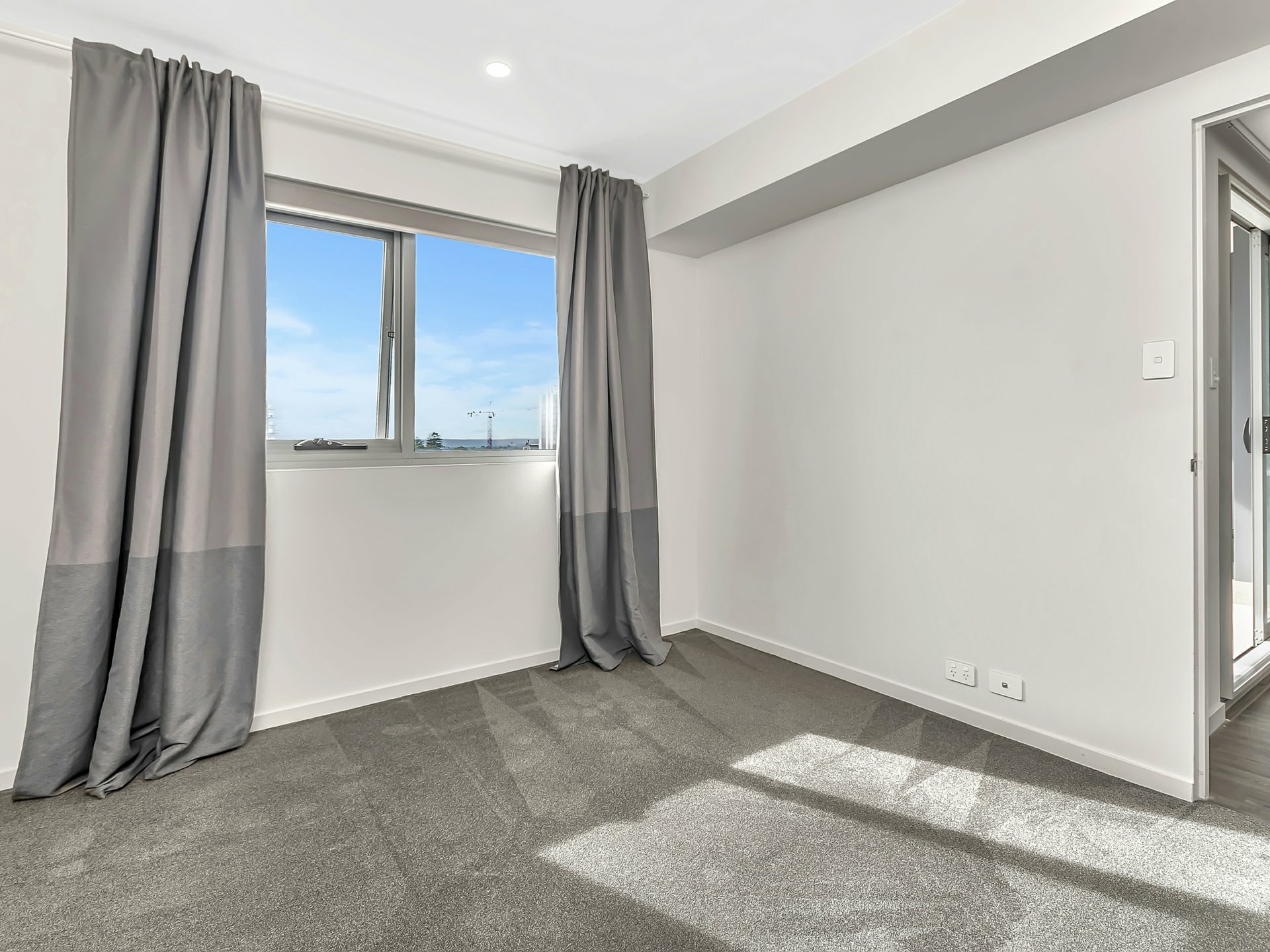 Level 8/98-5 Rowe Avenue, RIVERVALE