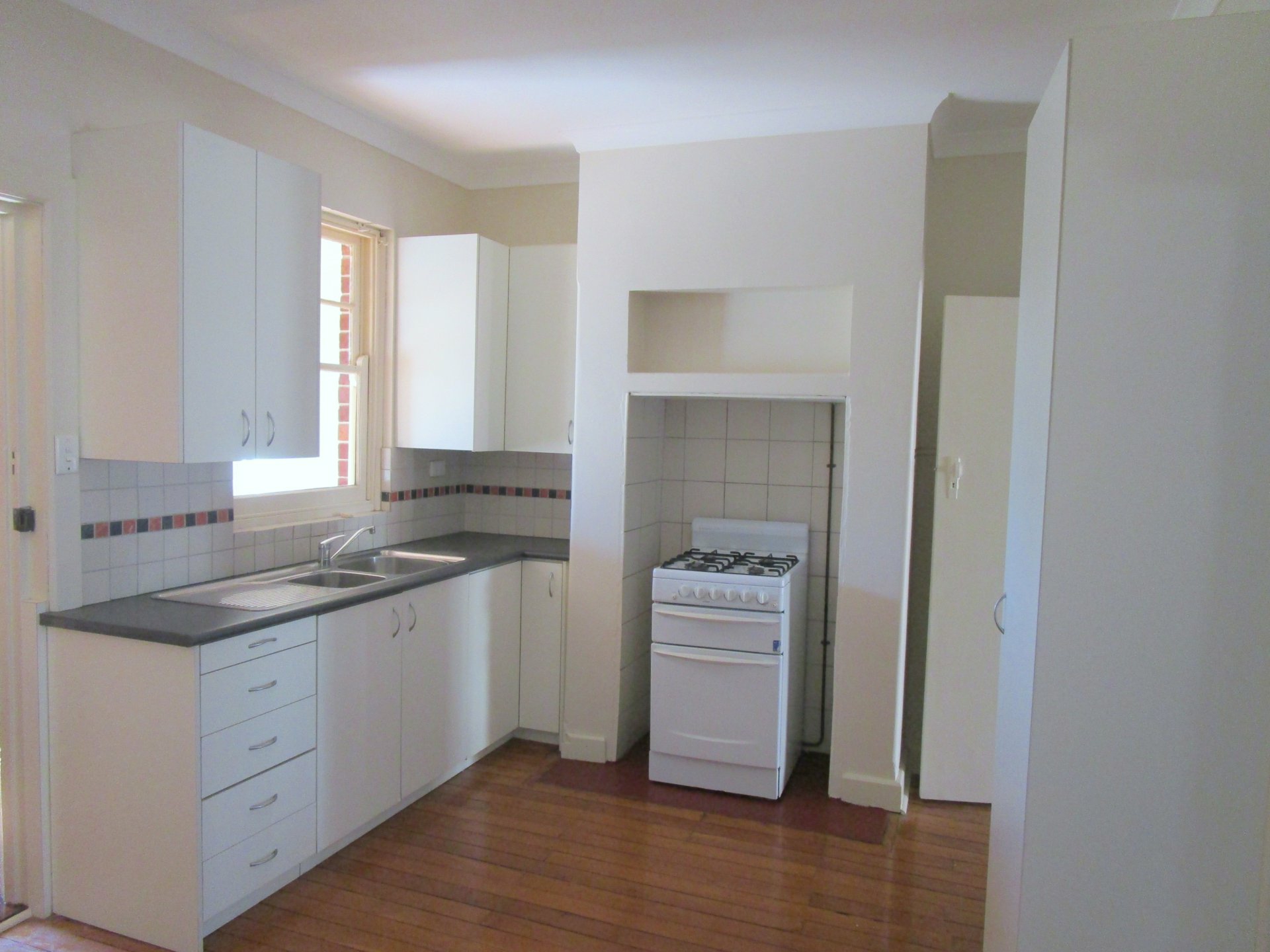 211 Burniston Street, SCARBOROUGH