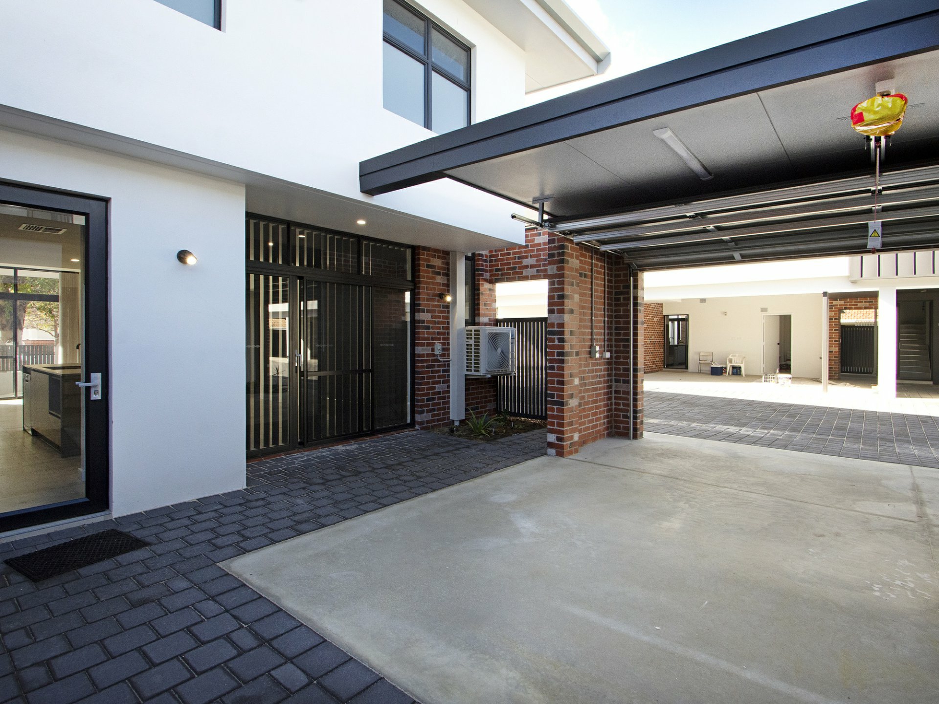 1/132 Gladstone Road, RIVERVALE