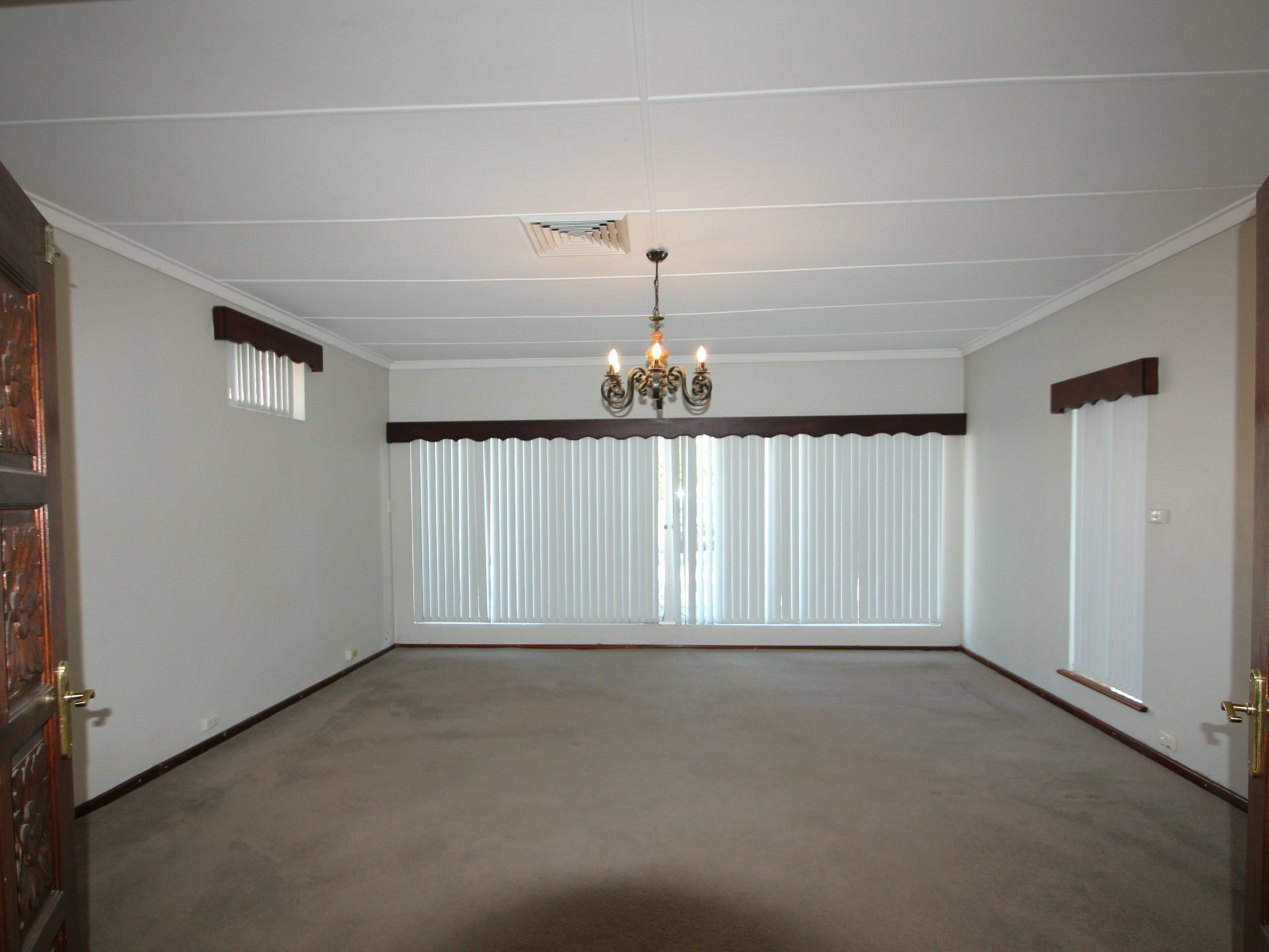 23 Burroughs Road — photo 7 of 19