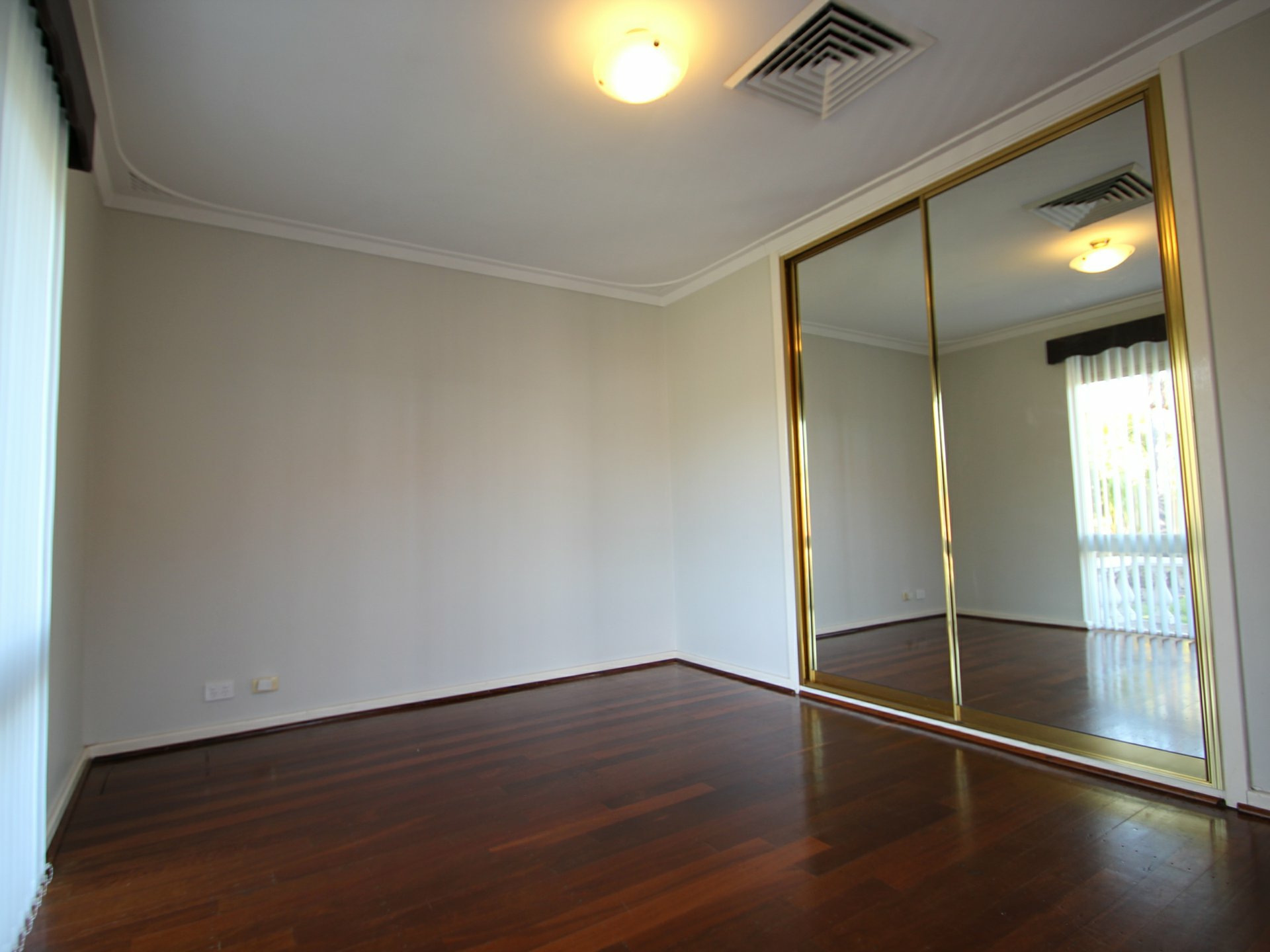 23 Burroughs Road — photo 11 of 19