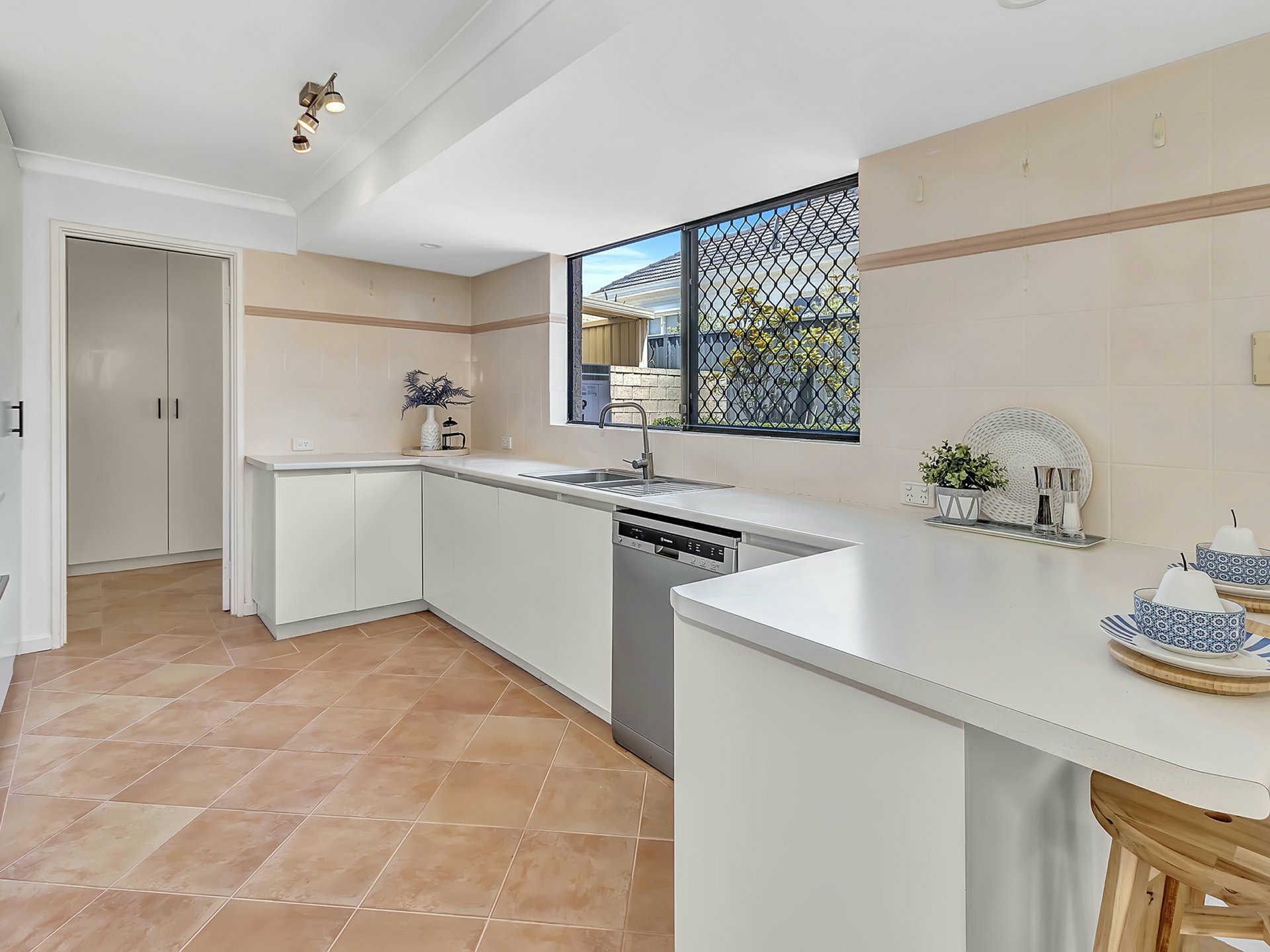 47b Brighton Rd — photo 10 of 30