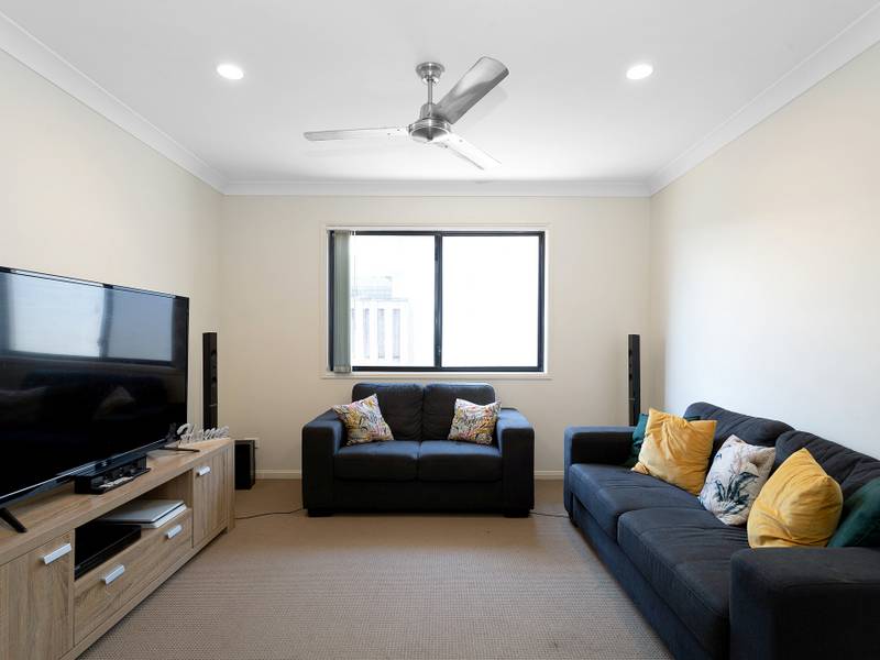 57 Scarborough Circuit, BLACKS BEACH