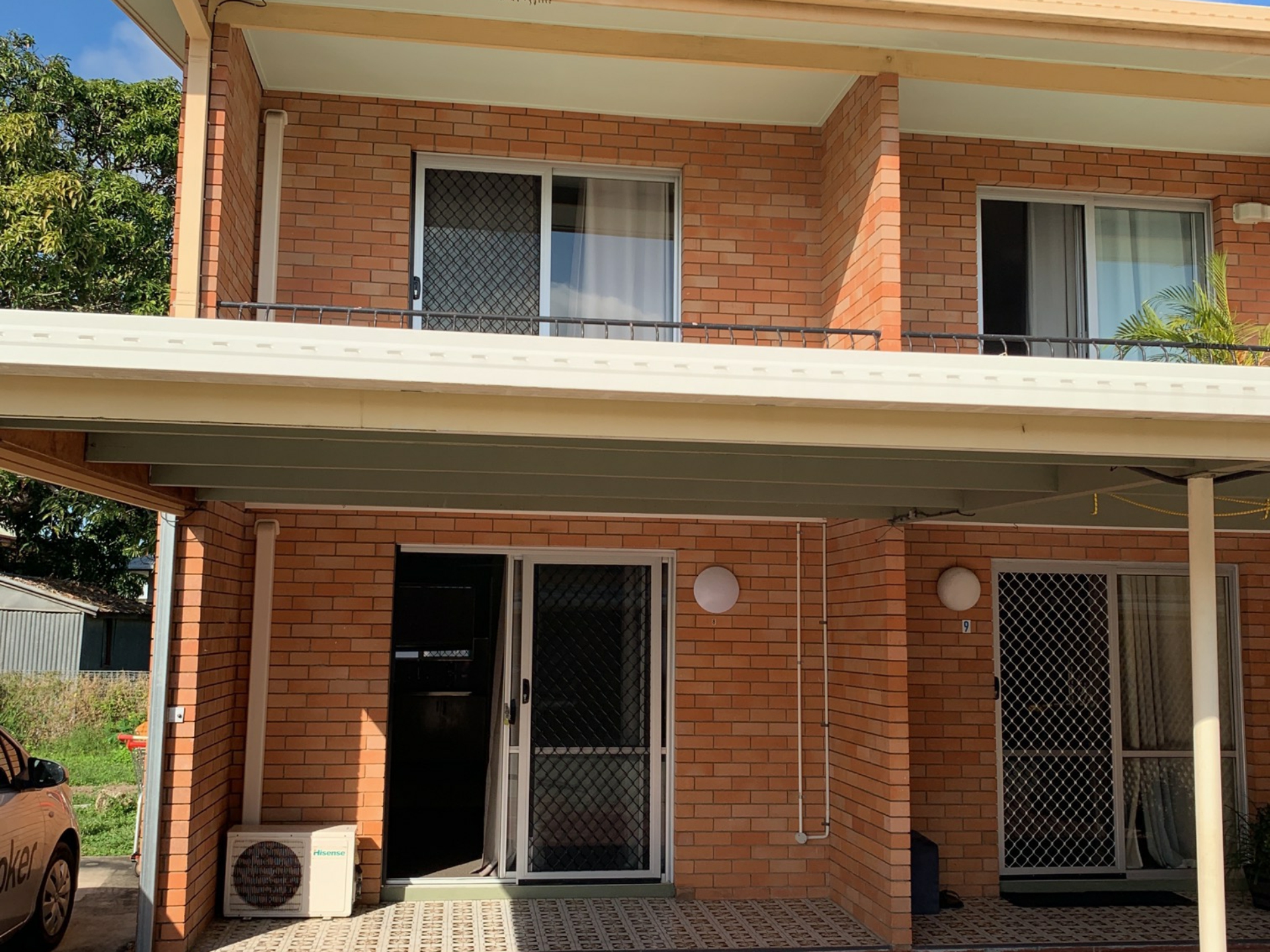 8/11 Porter Street, MACKAY