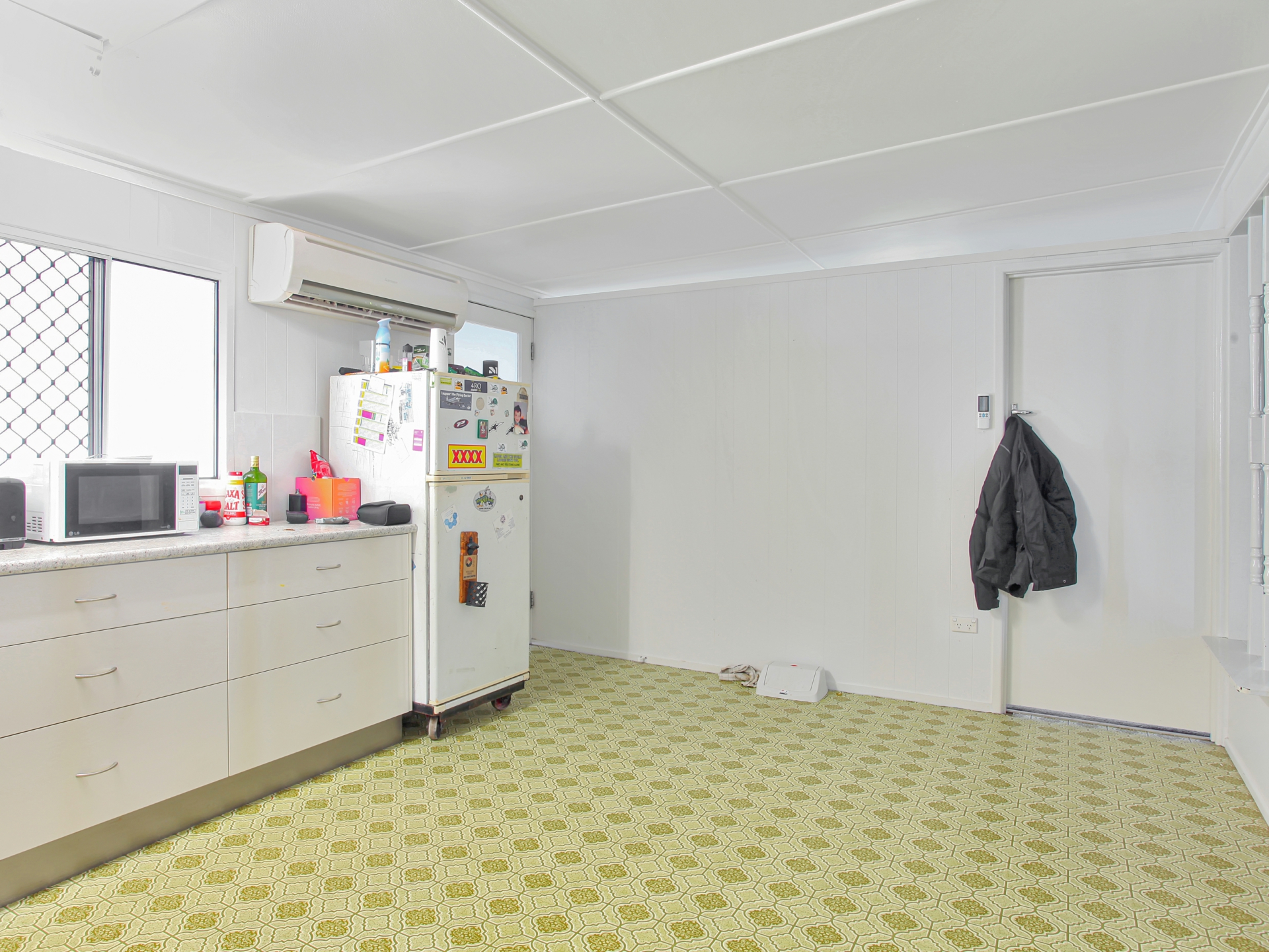 7 McCarthy St,, HAY POINT