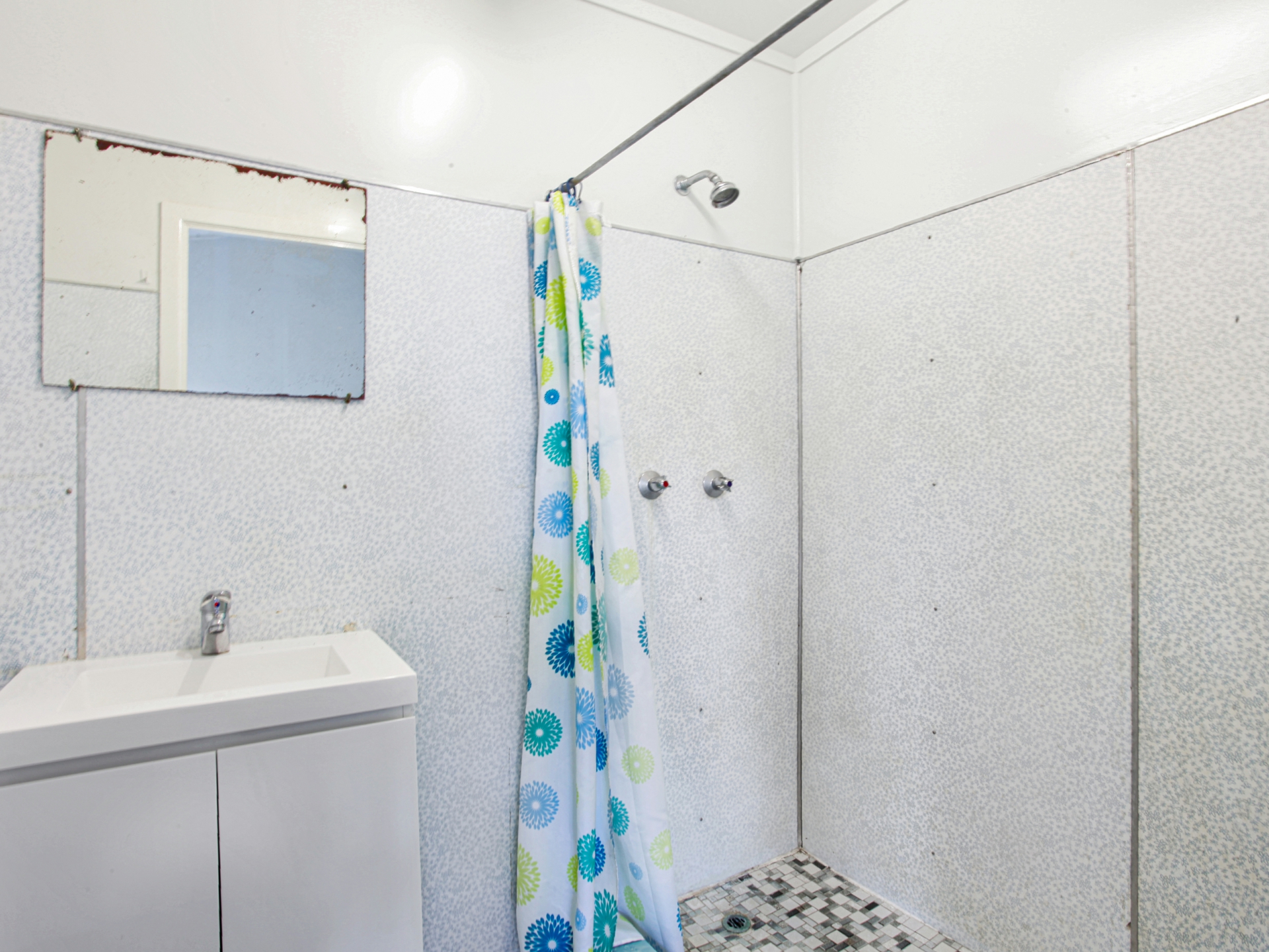 7 McCarthy St,, HAY POINT