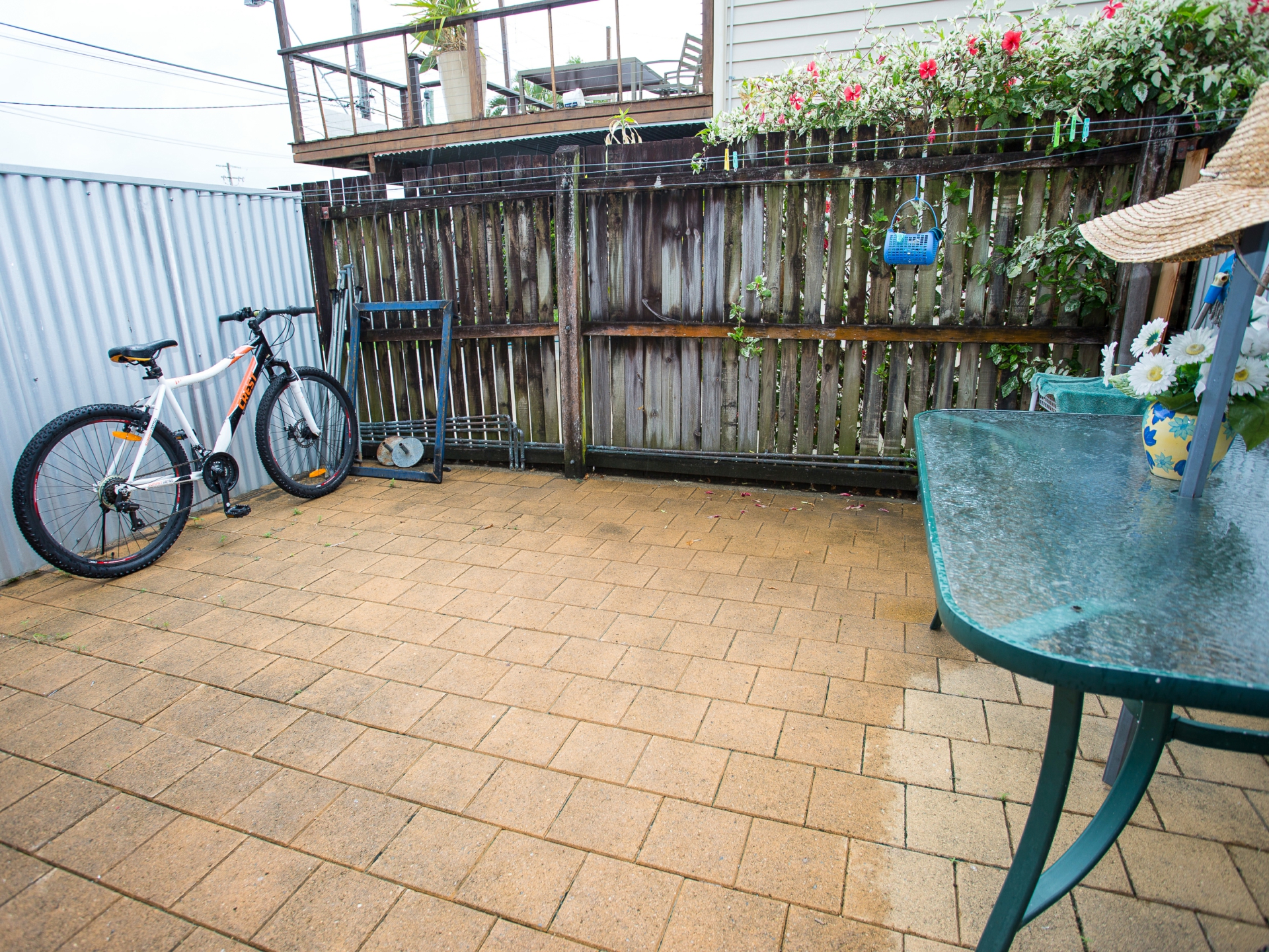 2/331 Shakespeare Street, Mackay