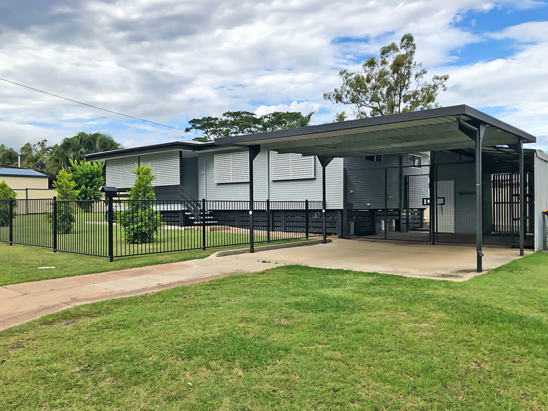36 Beresford Crescent Dysart QLD