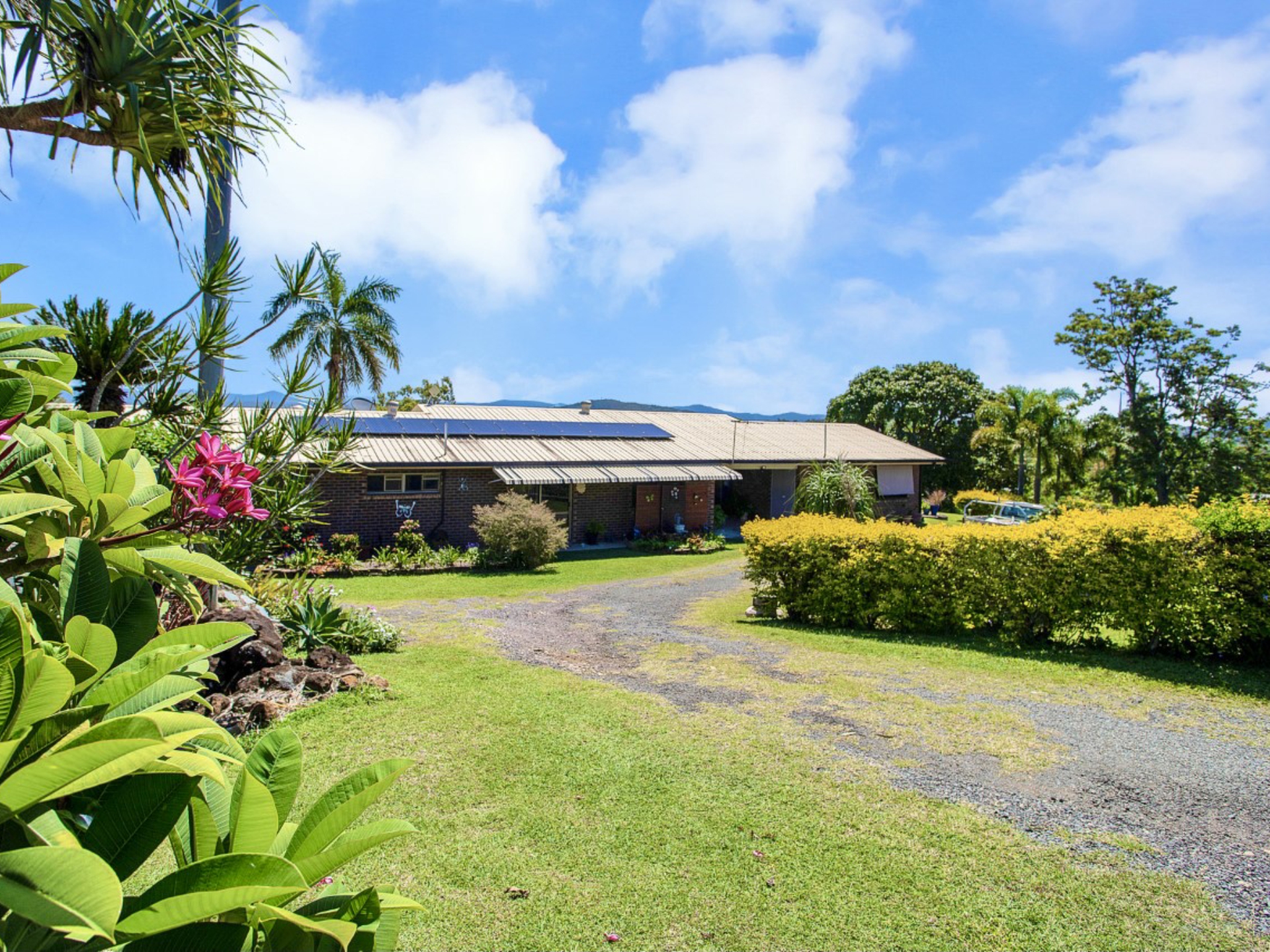 14 Cilla Hill Court, SARINA BEACH